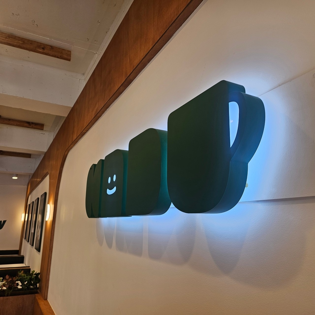 16번째 이미지