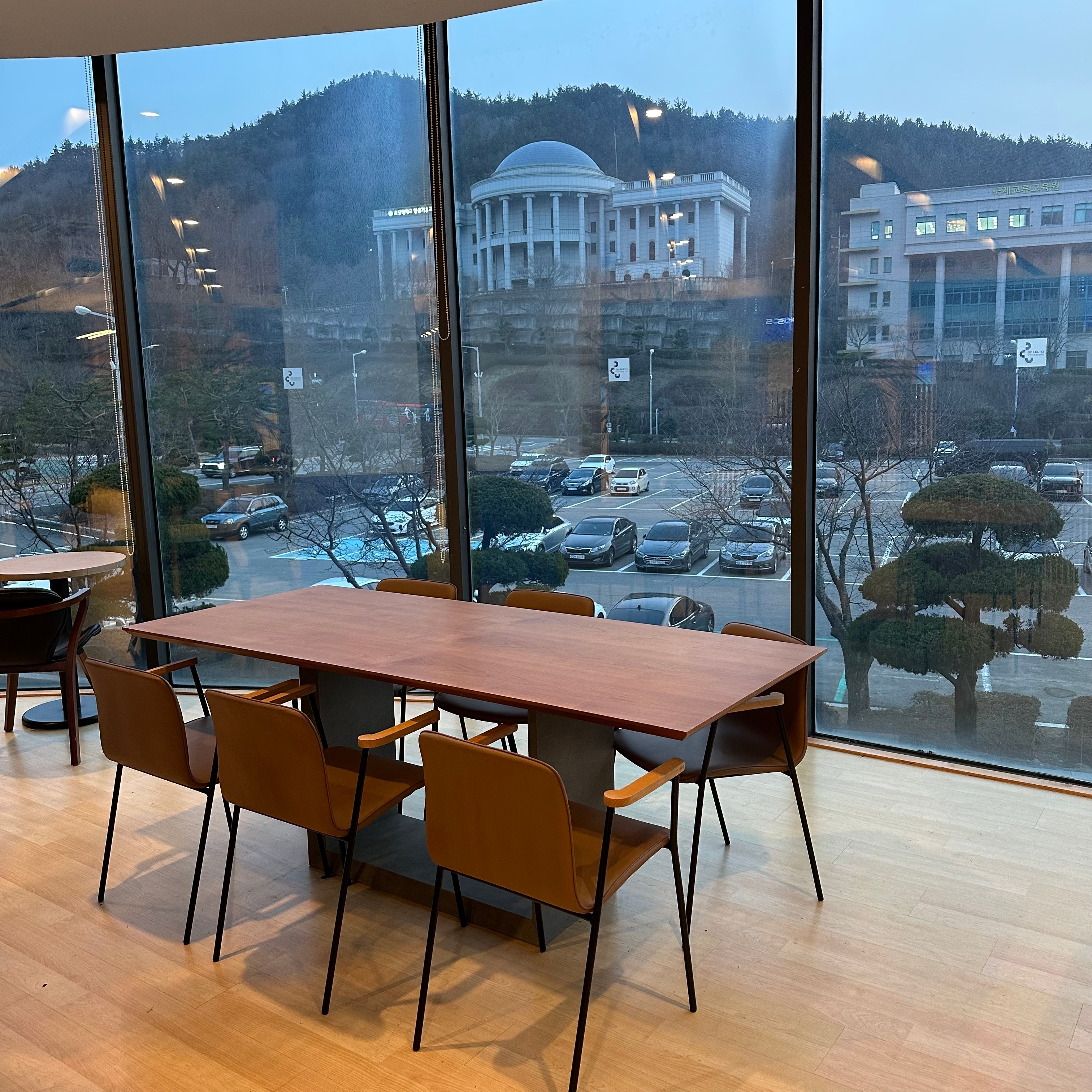 2번째 이미지