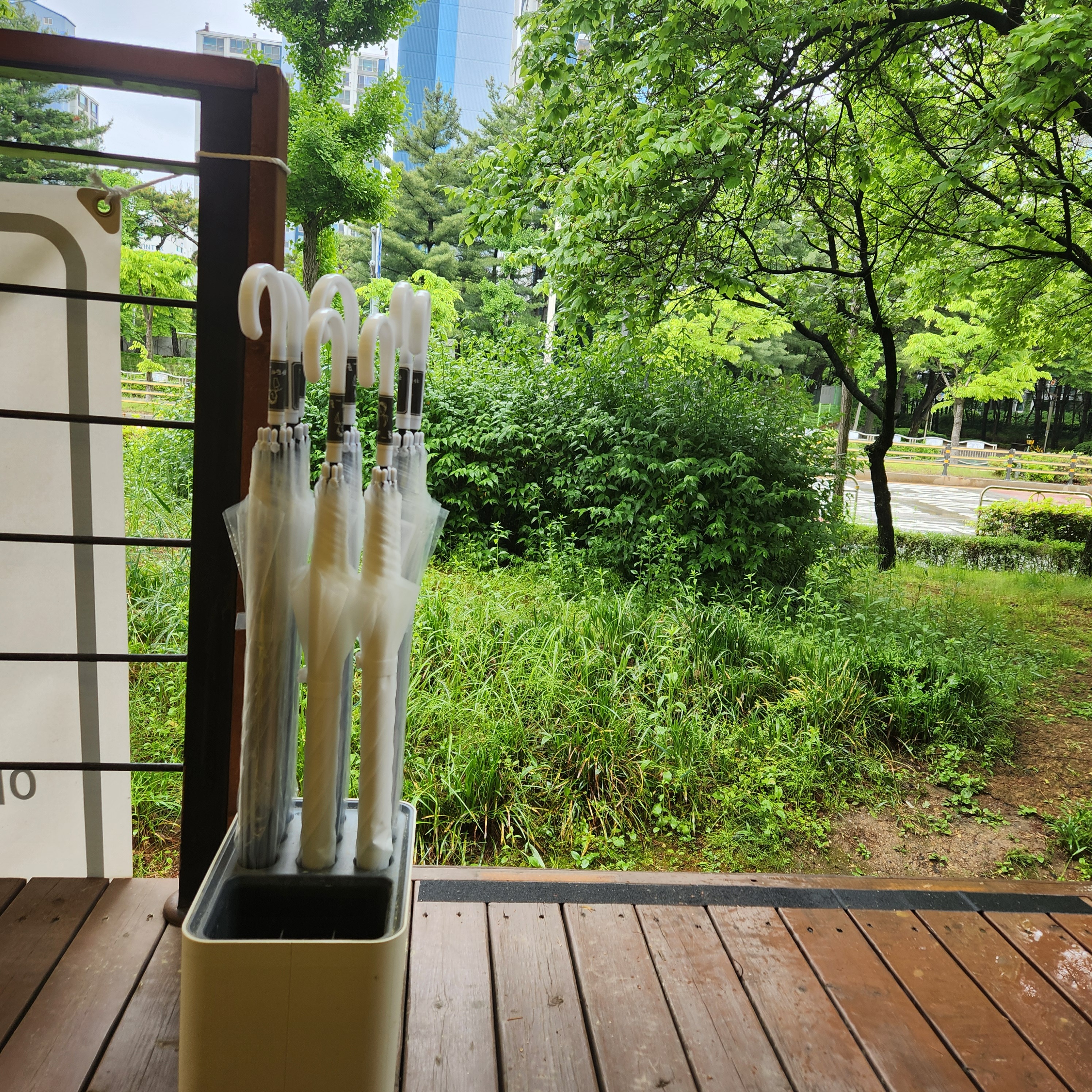 9번째 이미지