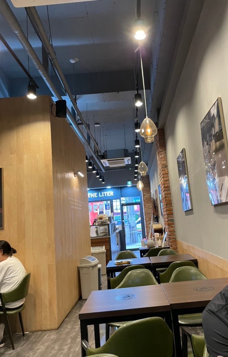 7번째 이미지