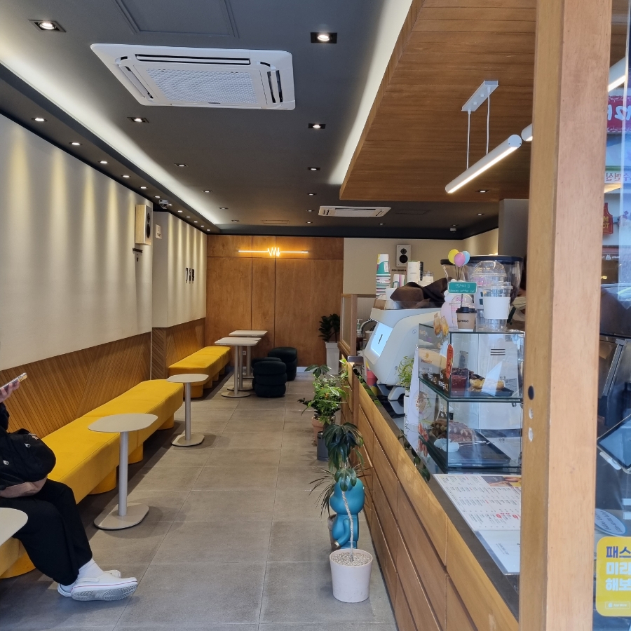 6번째 이미지