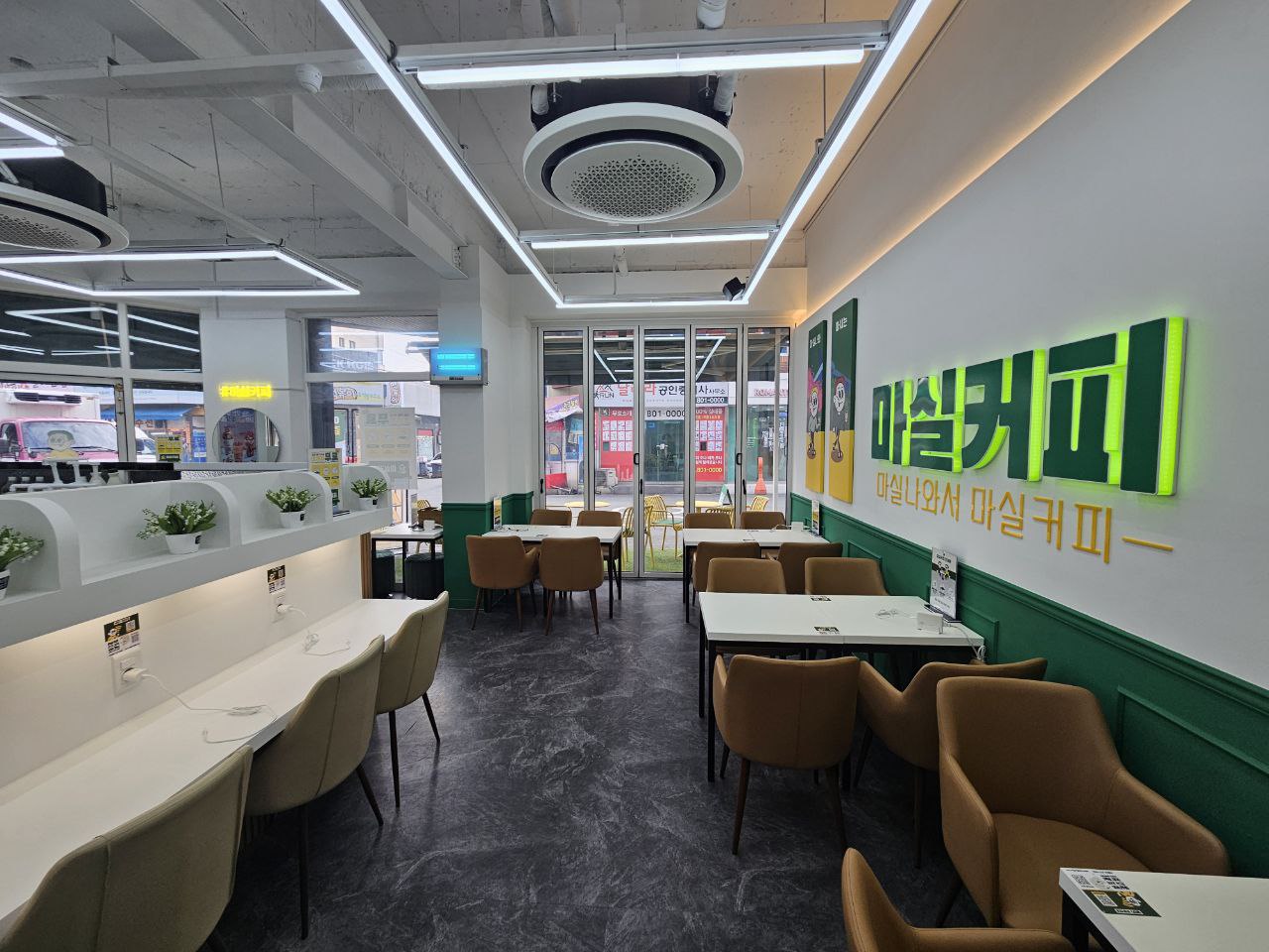 7번째 이미지