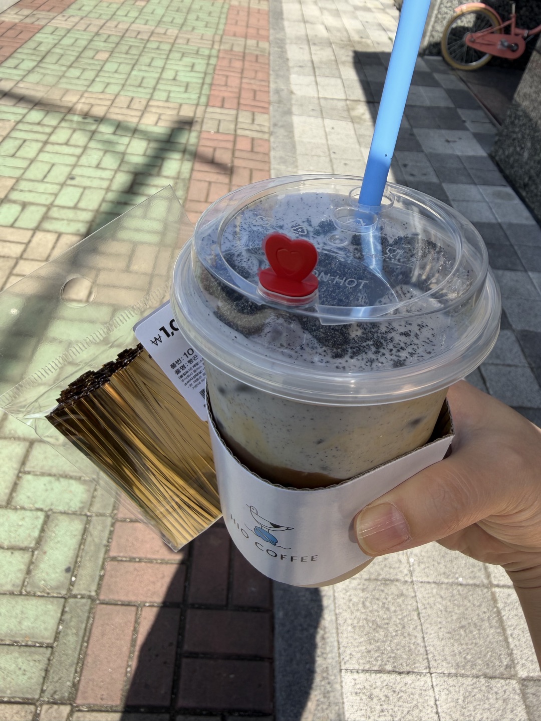 약간 허기가 져서 곡물들어간 음료를 