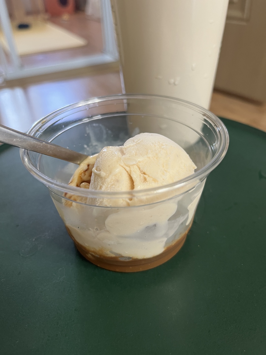 아이스크림이 젤라또라서쫀득쫀득 맛있어