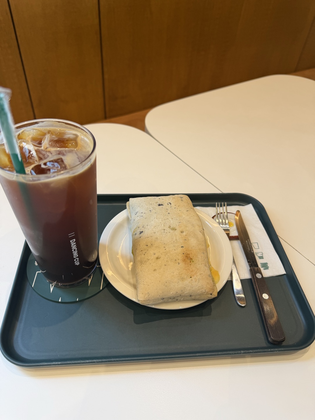 치아바타랑 디카페인아메가 잘 어울려요