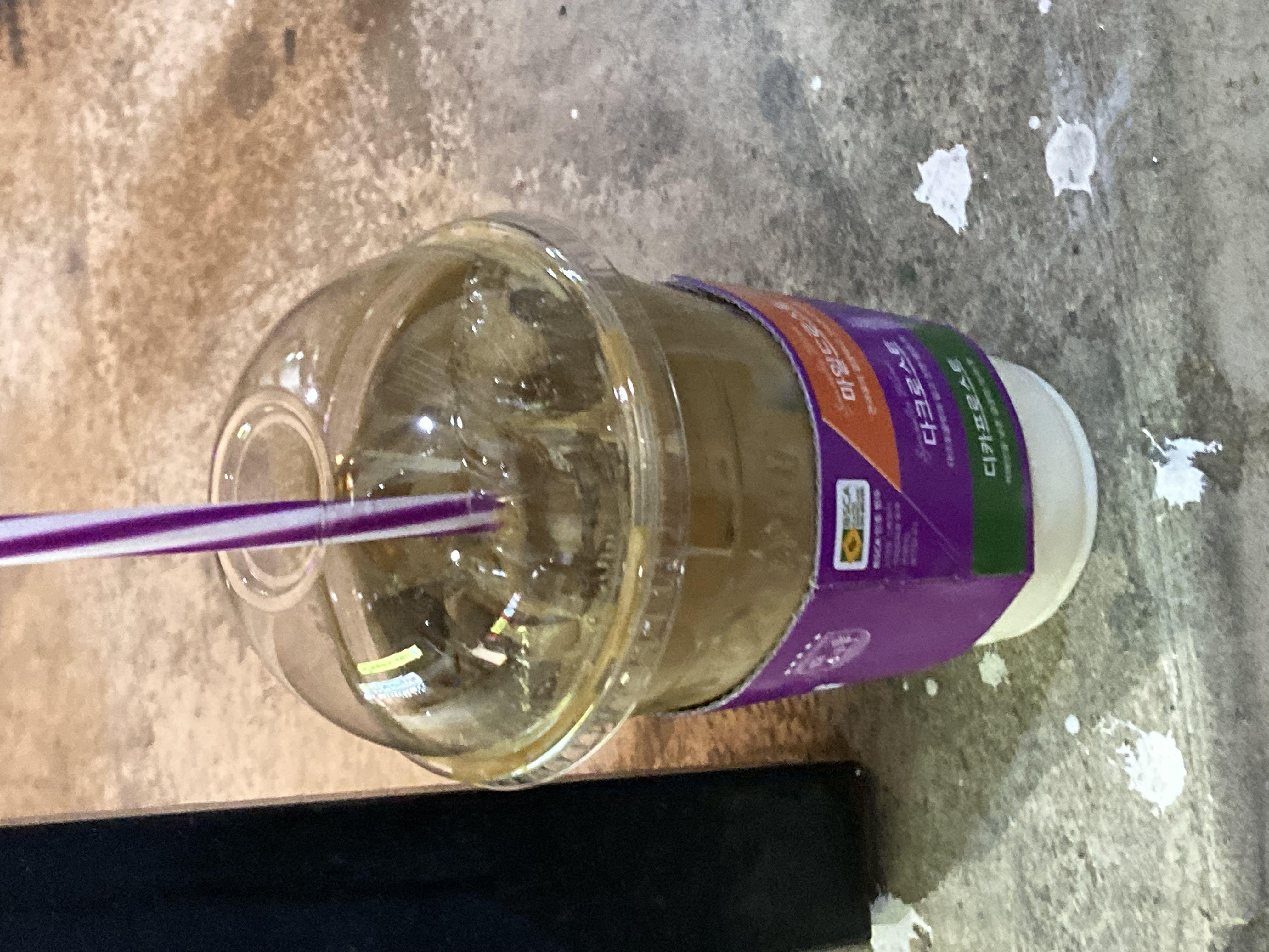 음료수 빨리 만들어주시고 맛있어요!!