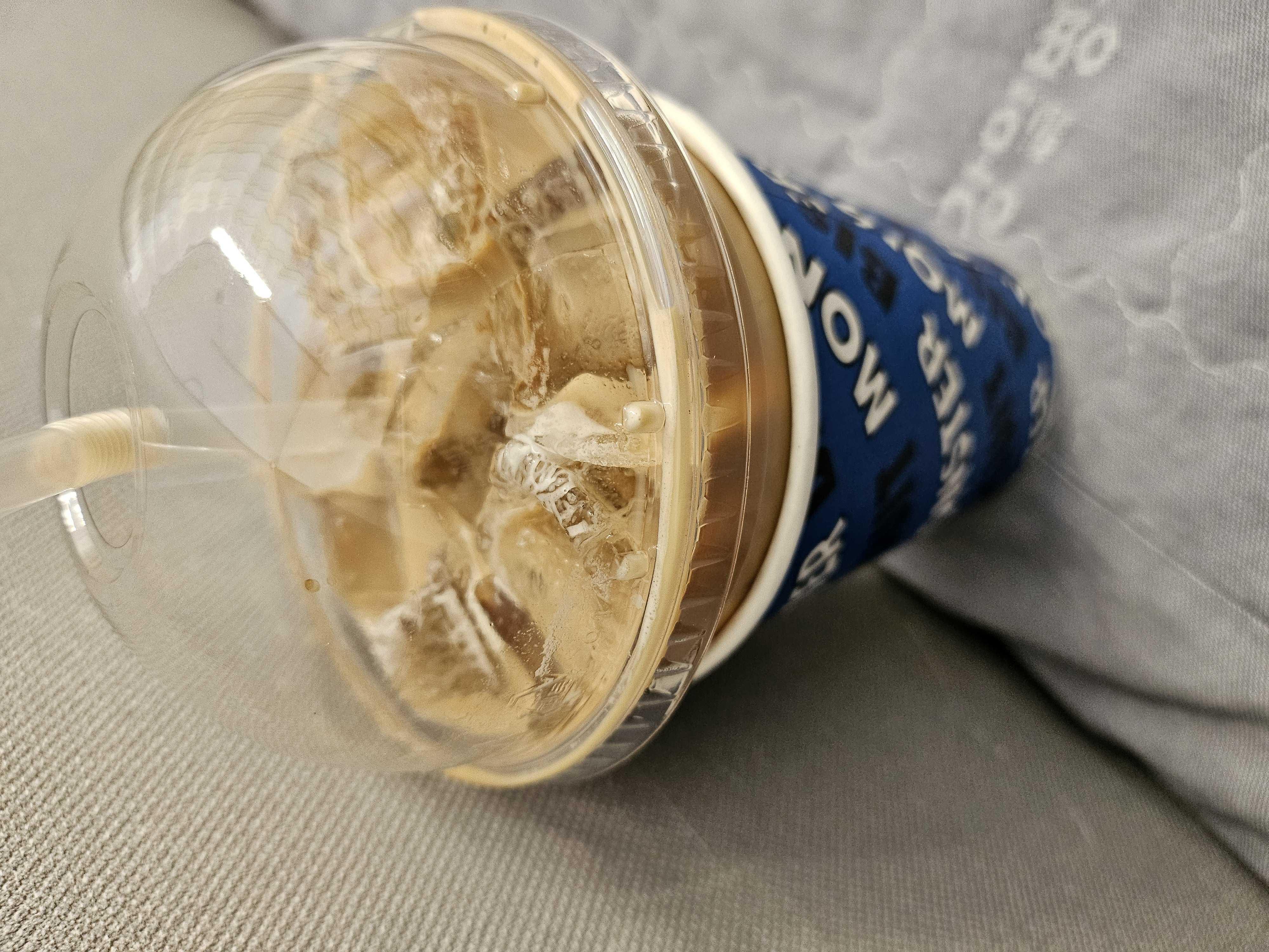 커피와 음료는 만족스러운데, 패스오더