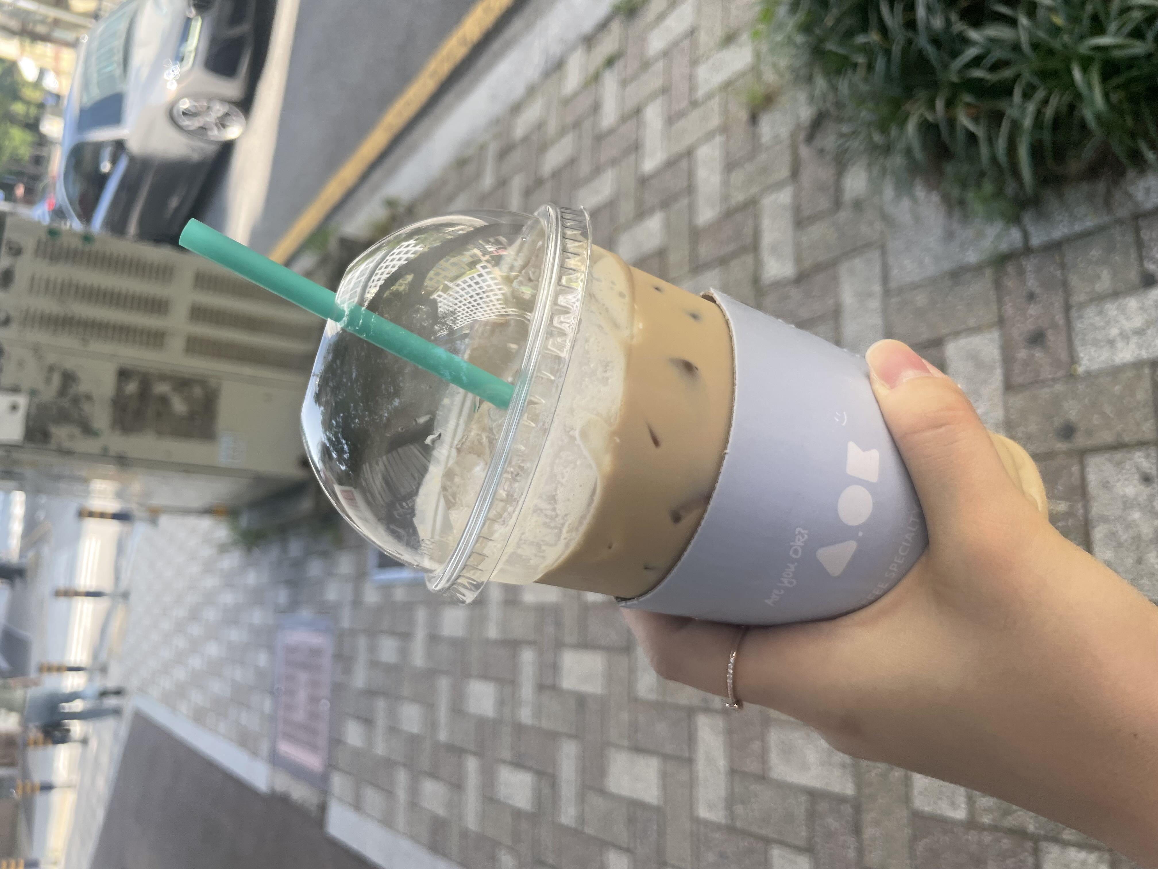 장산역 꿀맛 커피집🩵 더운날씨 맛난