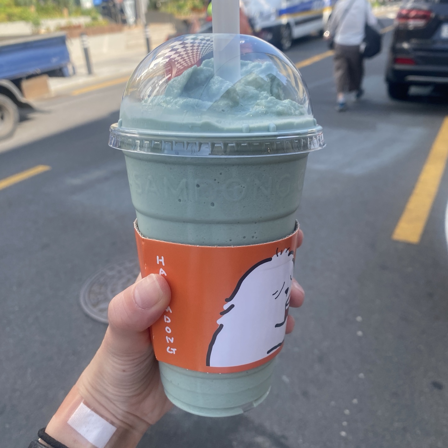테이크아웃했어요 맛있어요오