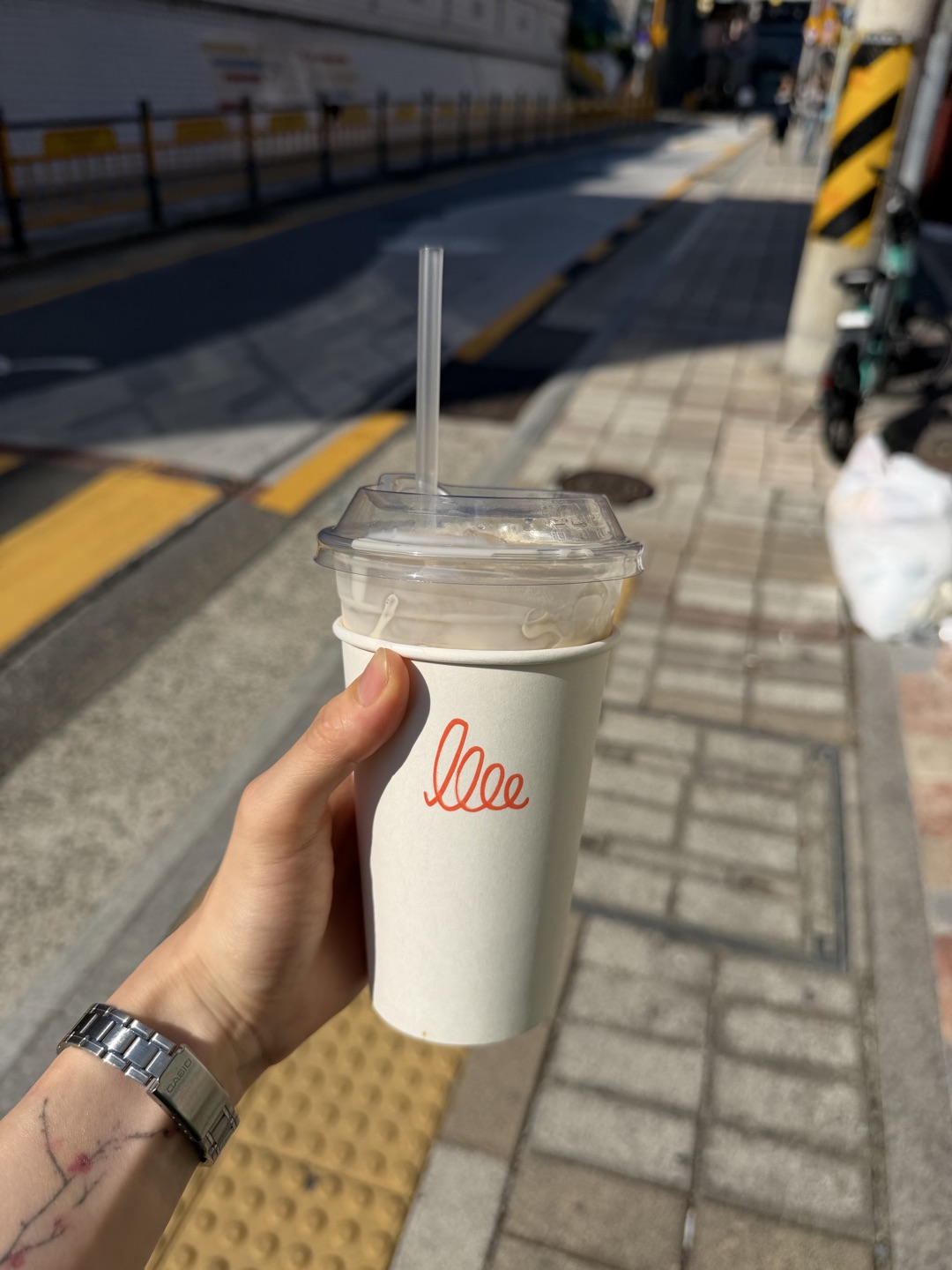댕대대댕 존맛 출근길에 이거 마시면 