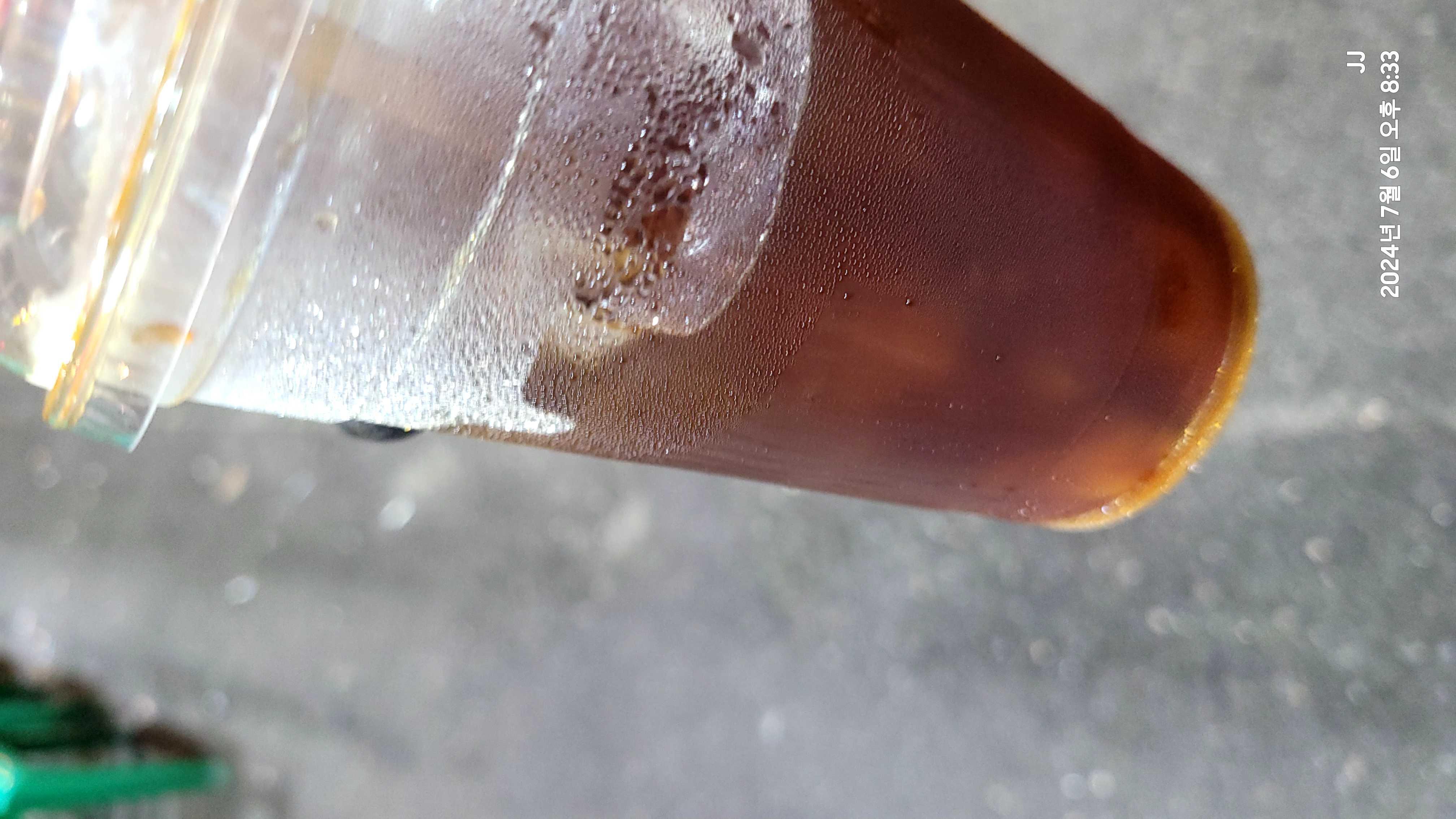 웃는얼굴로 잘 안사해주시고 친절한 느