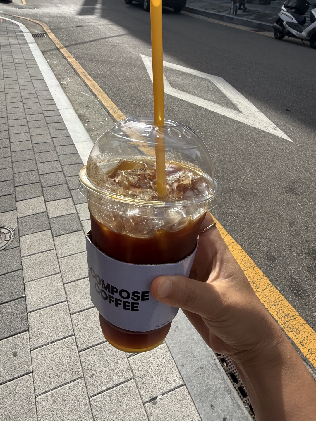 아침에 운동하고 커피한잔 최고에요!!