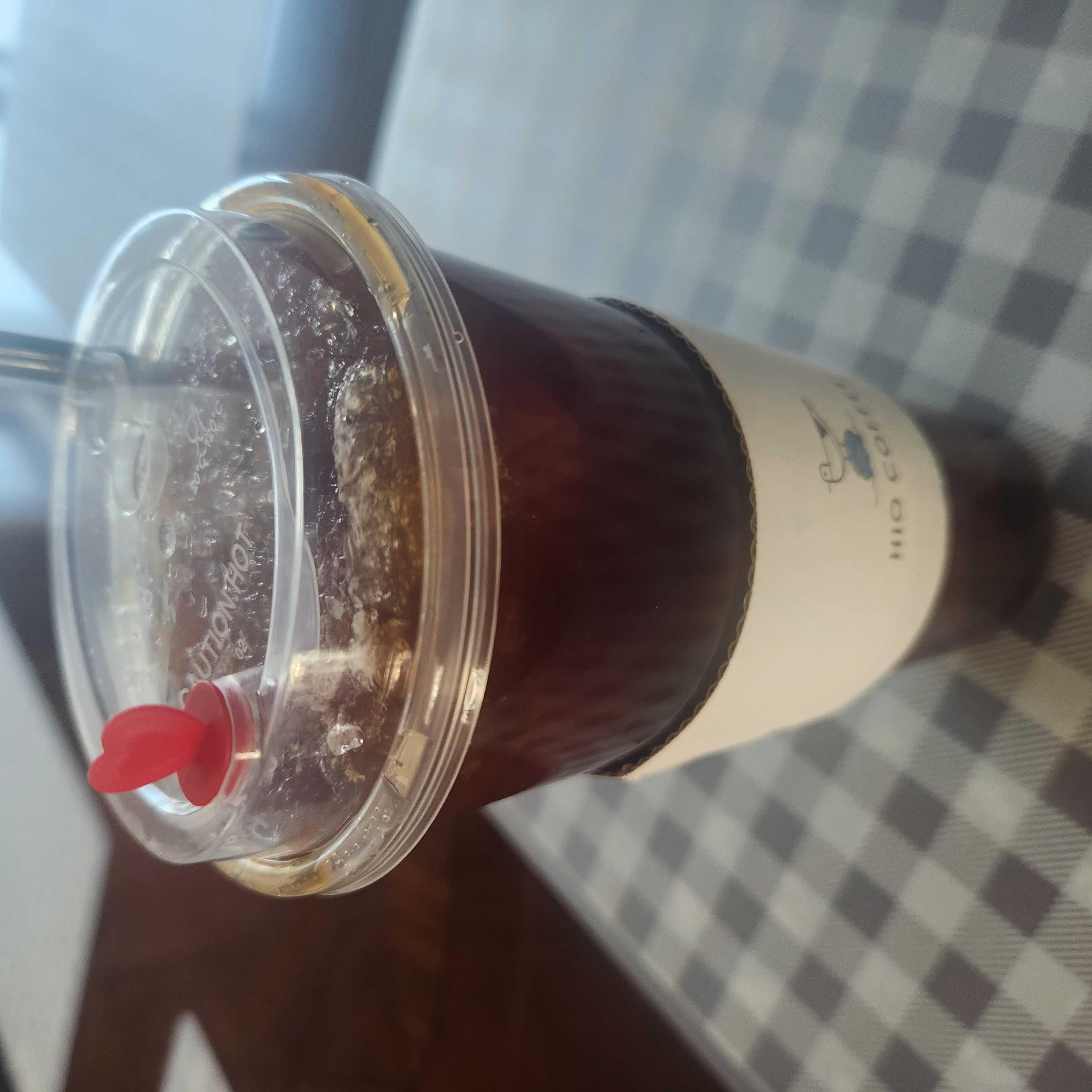 패스오더로 첫 주문했어요.  라떼를 