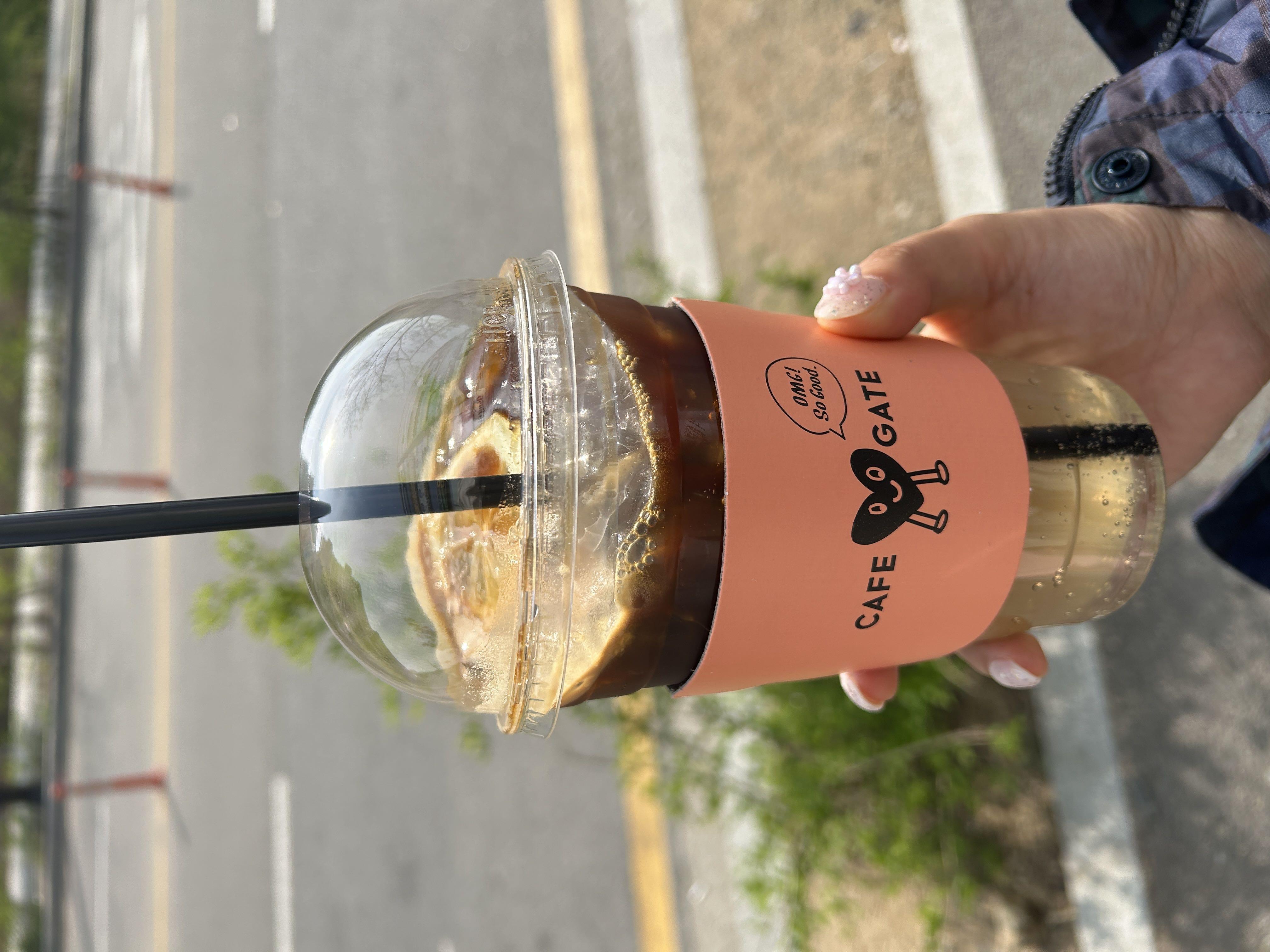 레몬아메리카노🍋☕
라떼류만 먹던 내