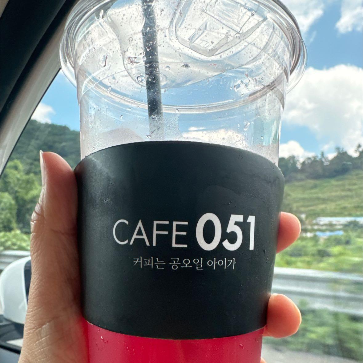 음료는맛있는데 직원분이 안좋은일이있는