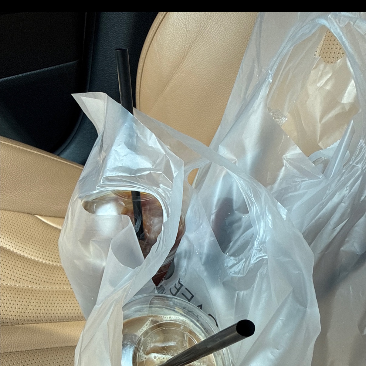 알바분들도 친절하시고 사장님이 잘 생