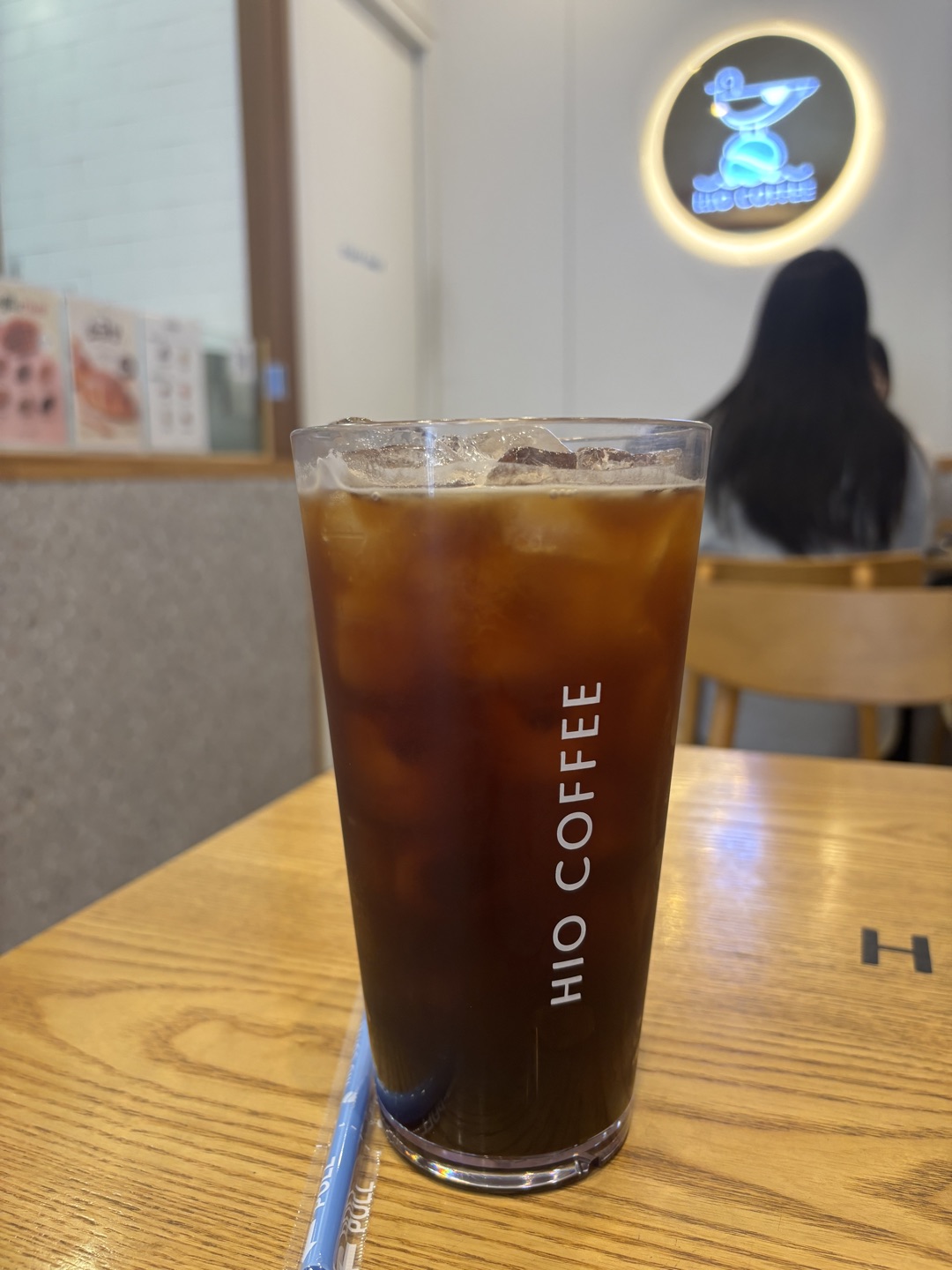 테이블은 작아도 만족스러워요:)