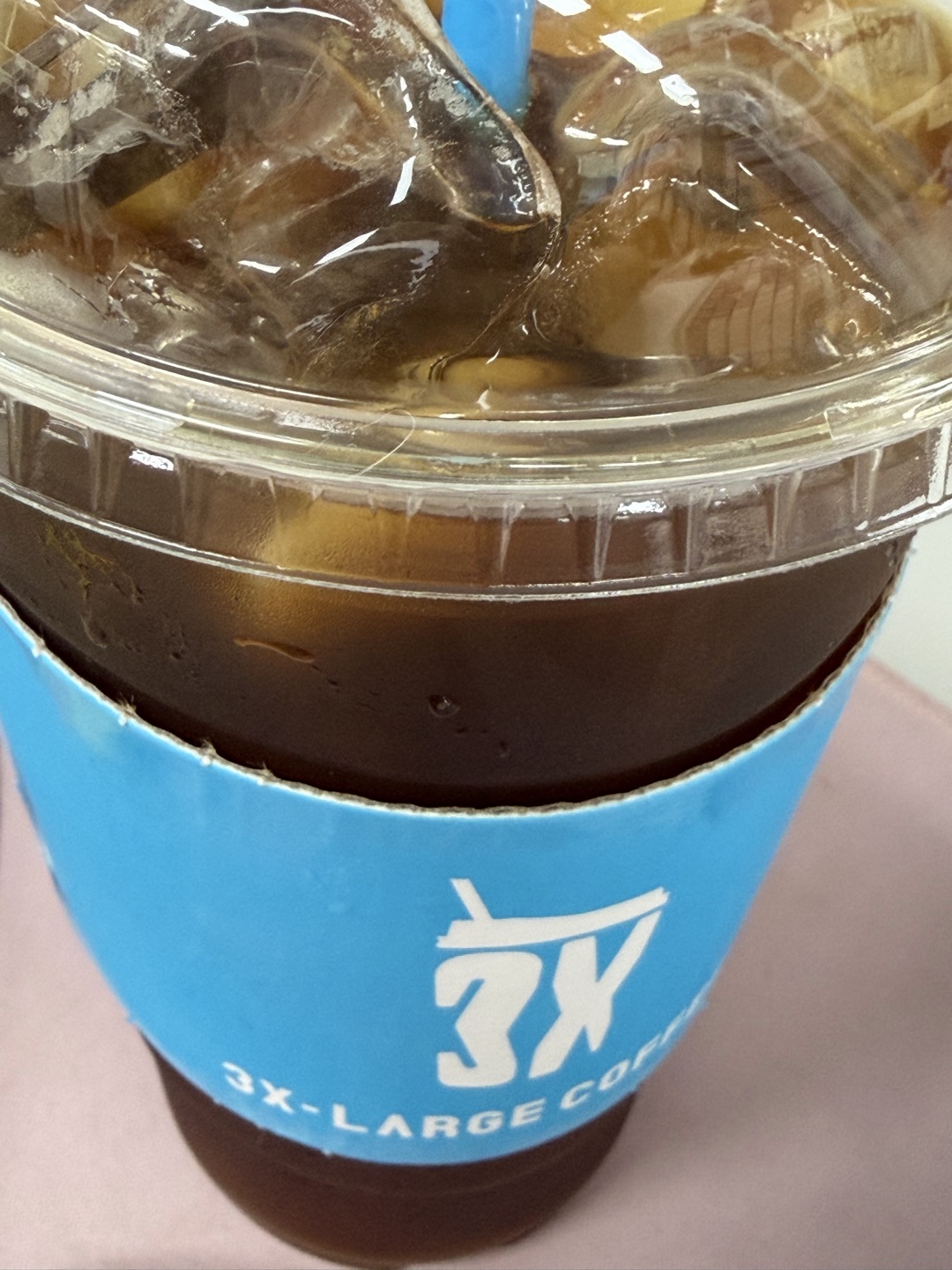 커피 깔끔하게 맛있고 사장님도 친절하
