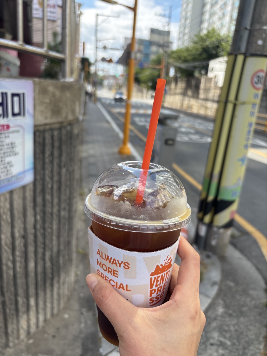 커피도 바로 내어주셔서 더 좋았어요