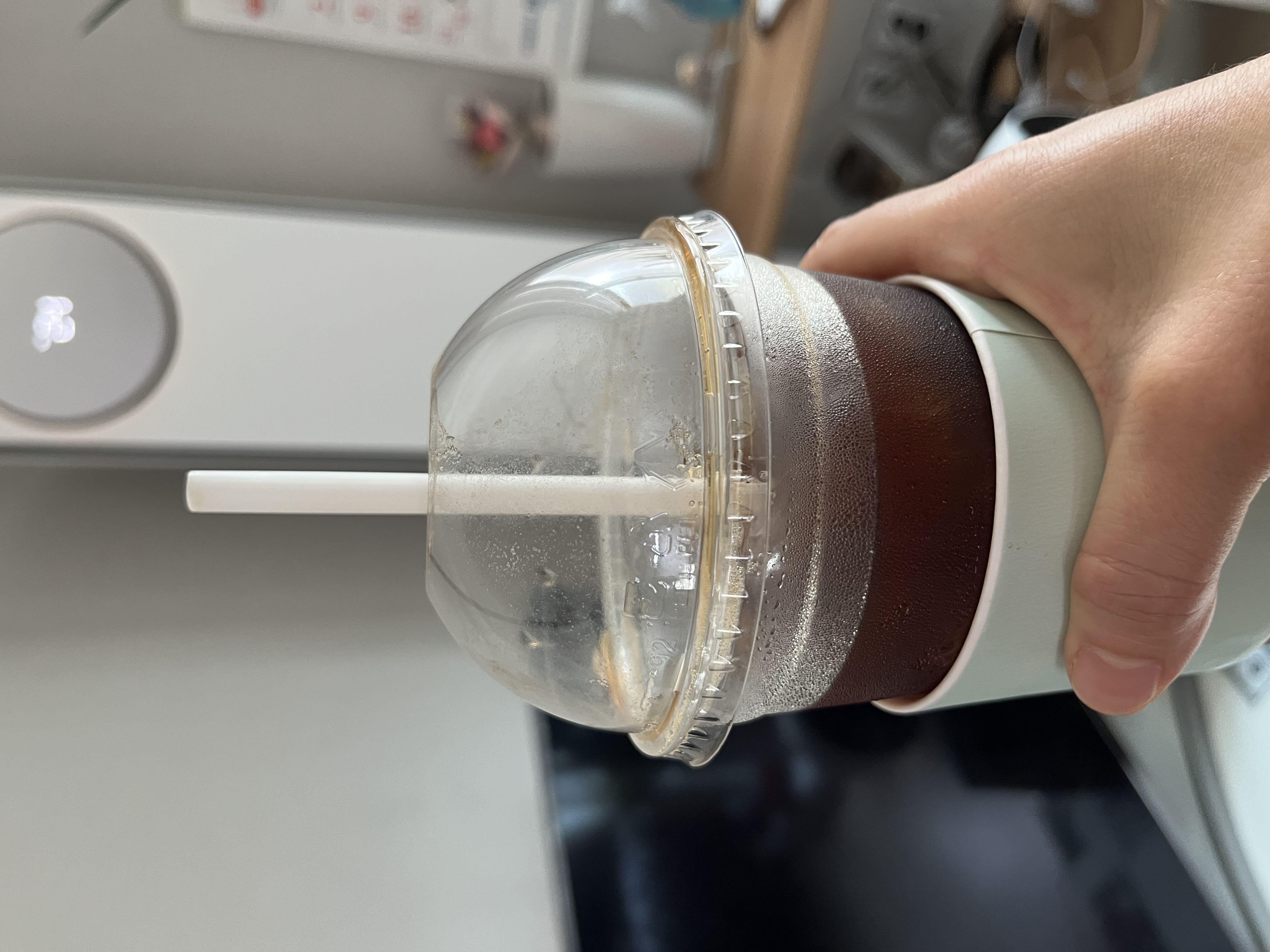 시원하게 잘 마셨습니다 !
내부 인테