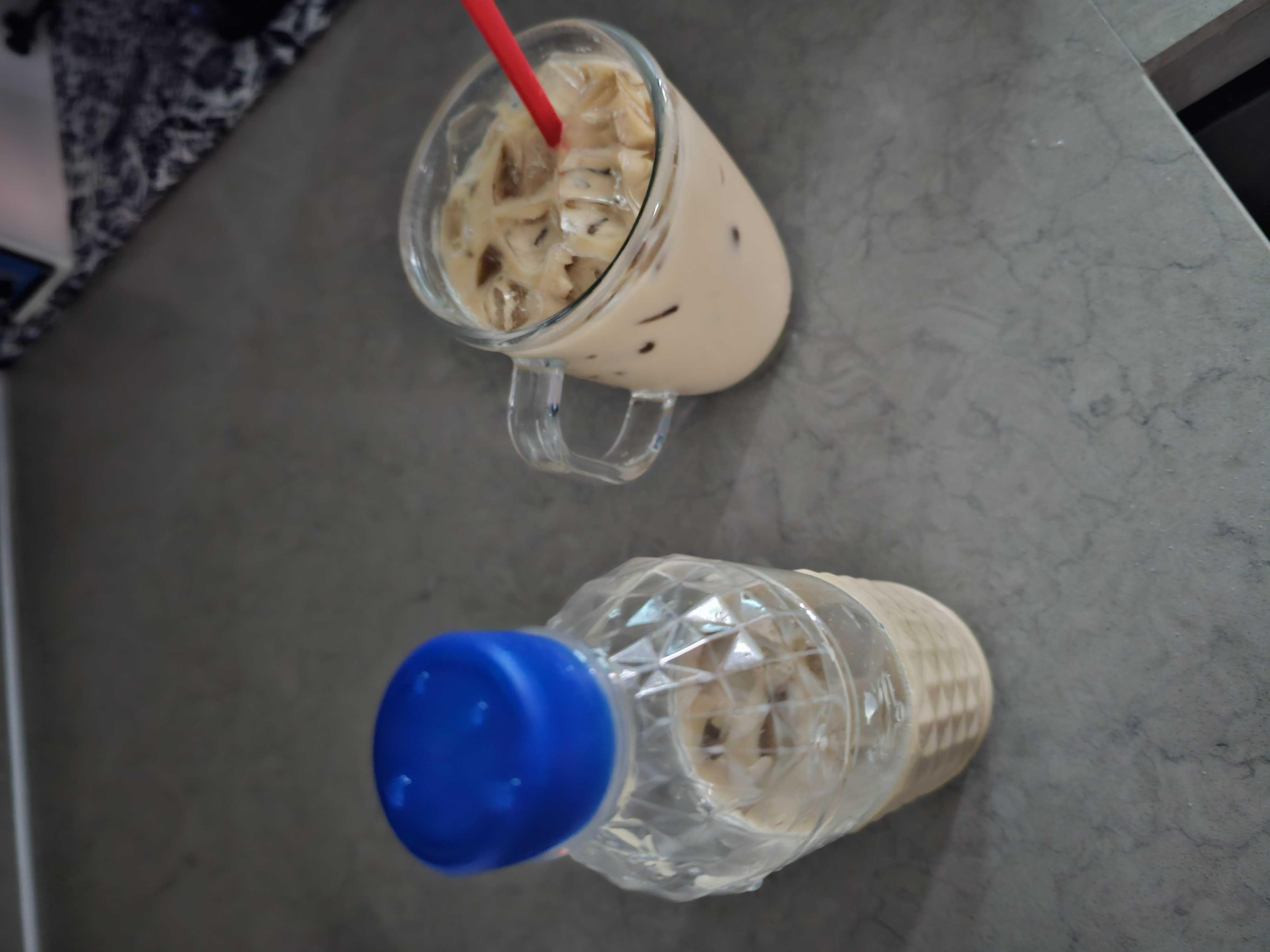 여기 연유라떼 맛있고 친절해서 항상 
