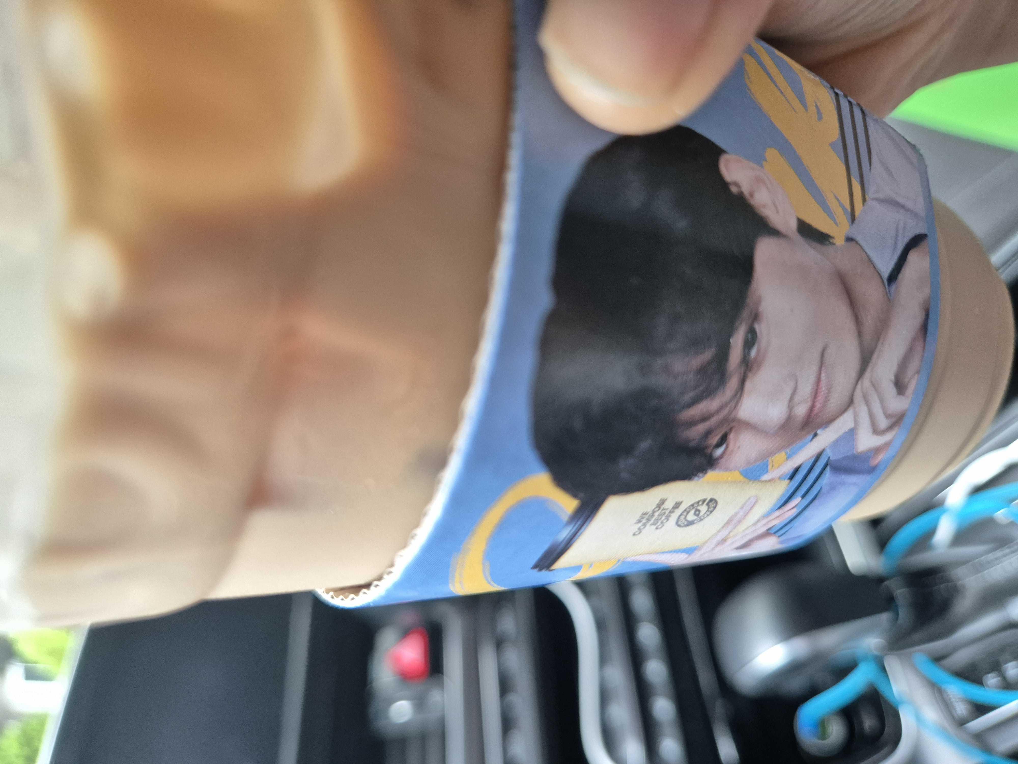 라떼아이스요^^
주문실수 있었는데 직