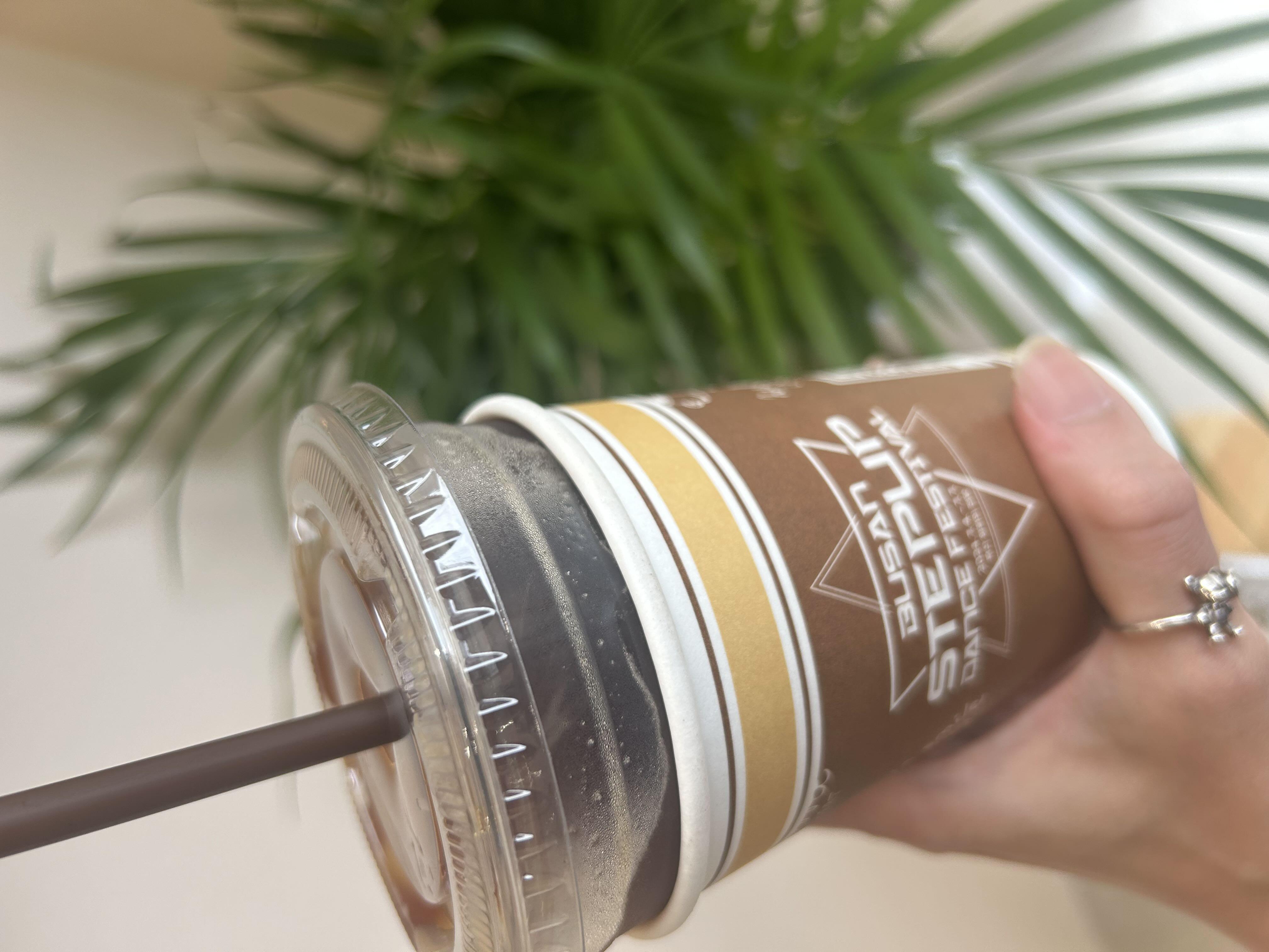 시원하고 맛있는 커피 감사합니다 :)
