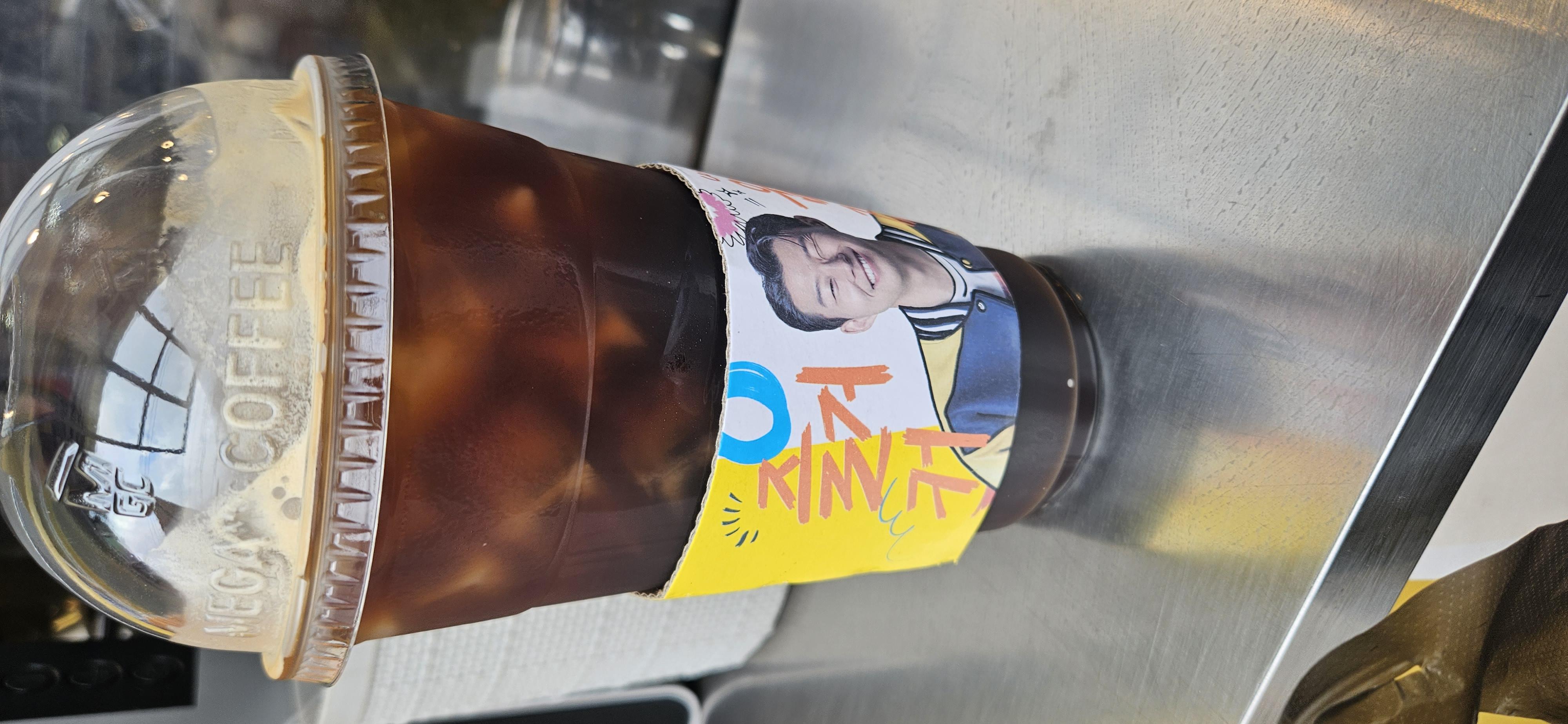 아이스아메리카노 언제나 마셔도 맛있다