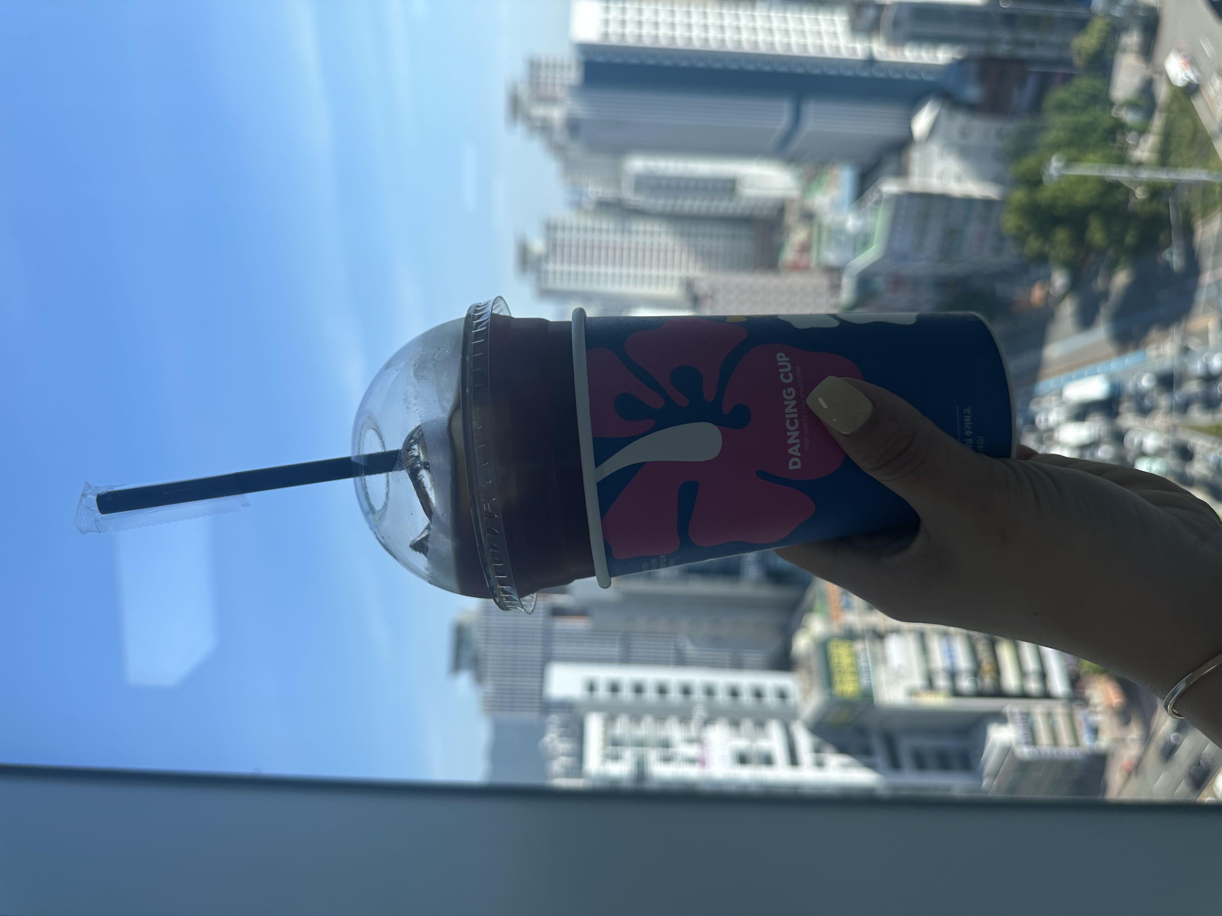 커피 맛있어요~~
사장님도 친절하세요