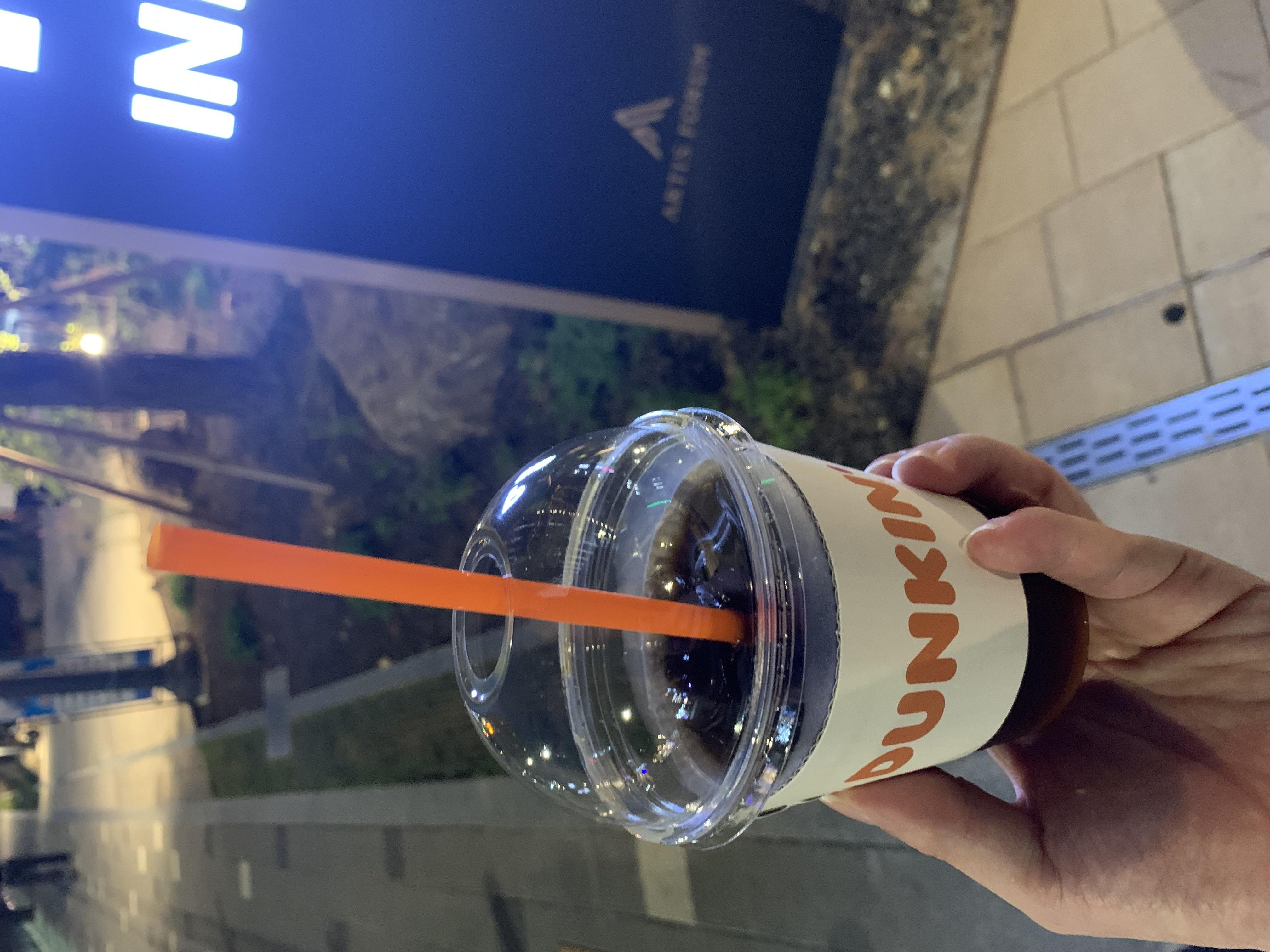 오늘 100원커피 첫개시 ㅋㅋ
안그래