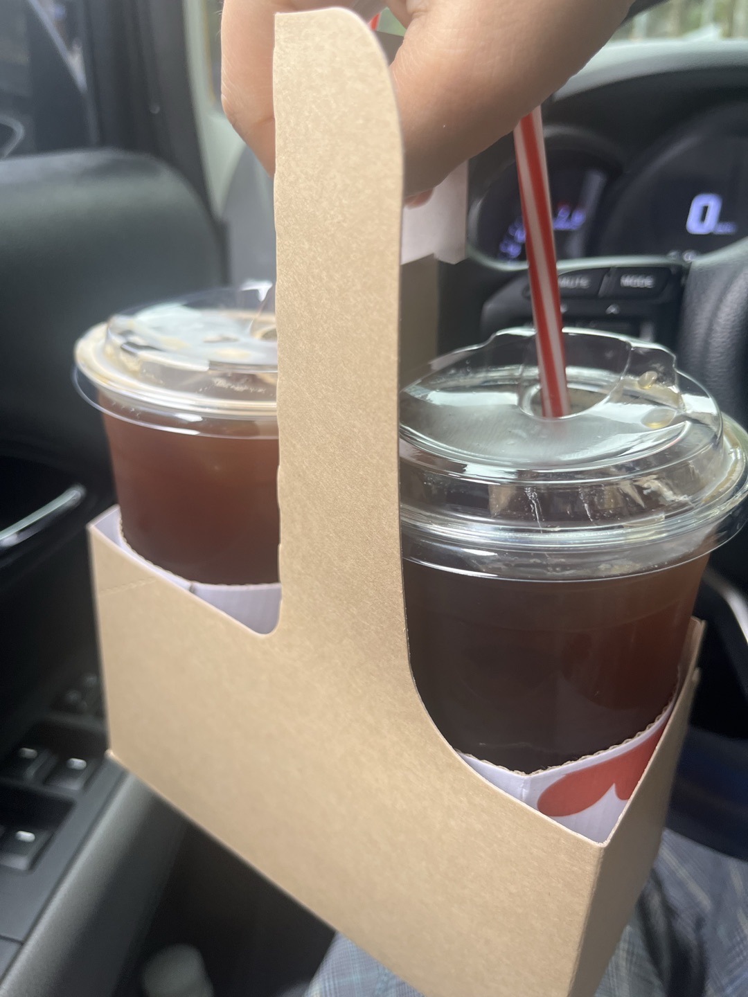 유아이유커피 다 맛있어요 :)