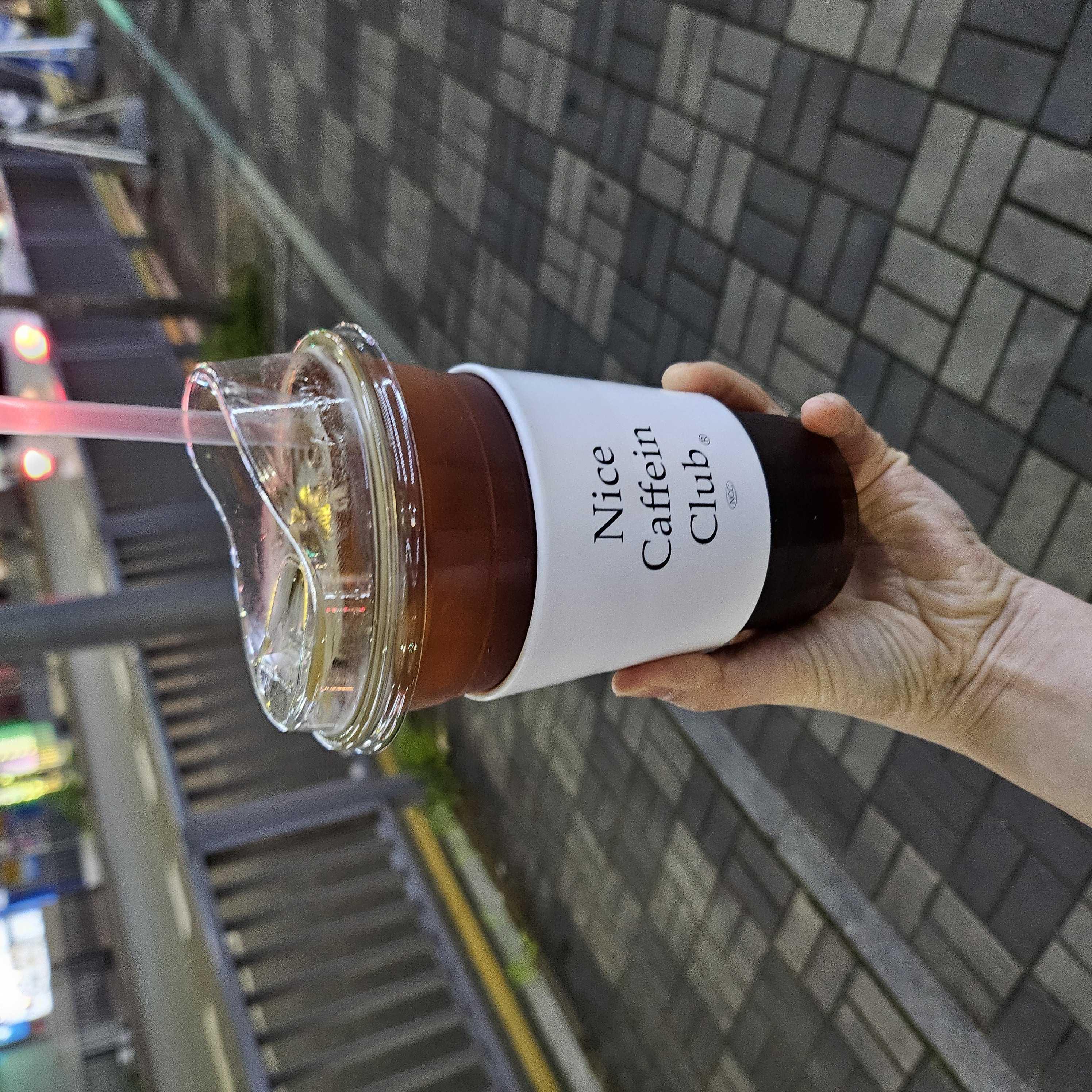 친절하시고 게이샤 아메리카노 맛있어요