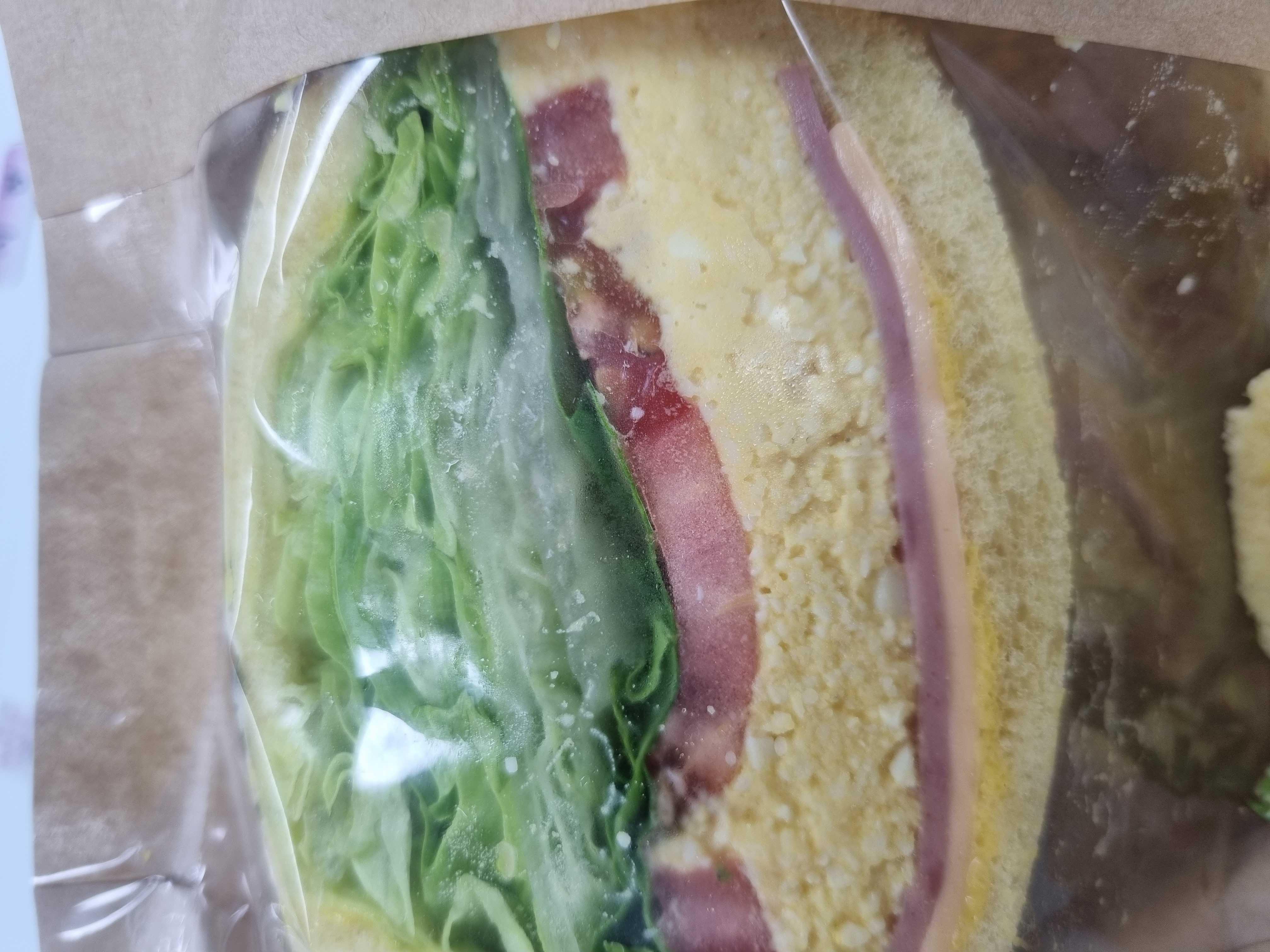 사장님에그마요에 후추, 소금, 설탕을