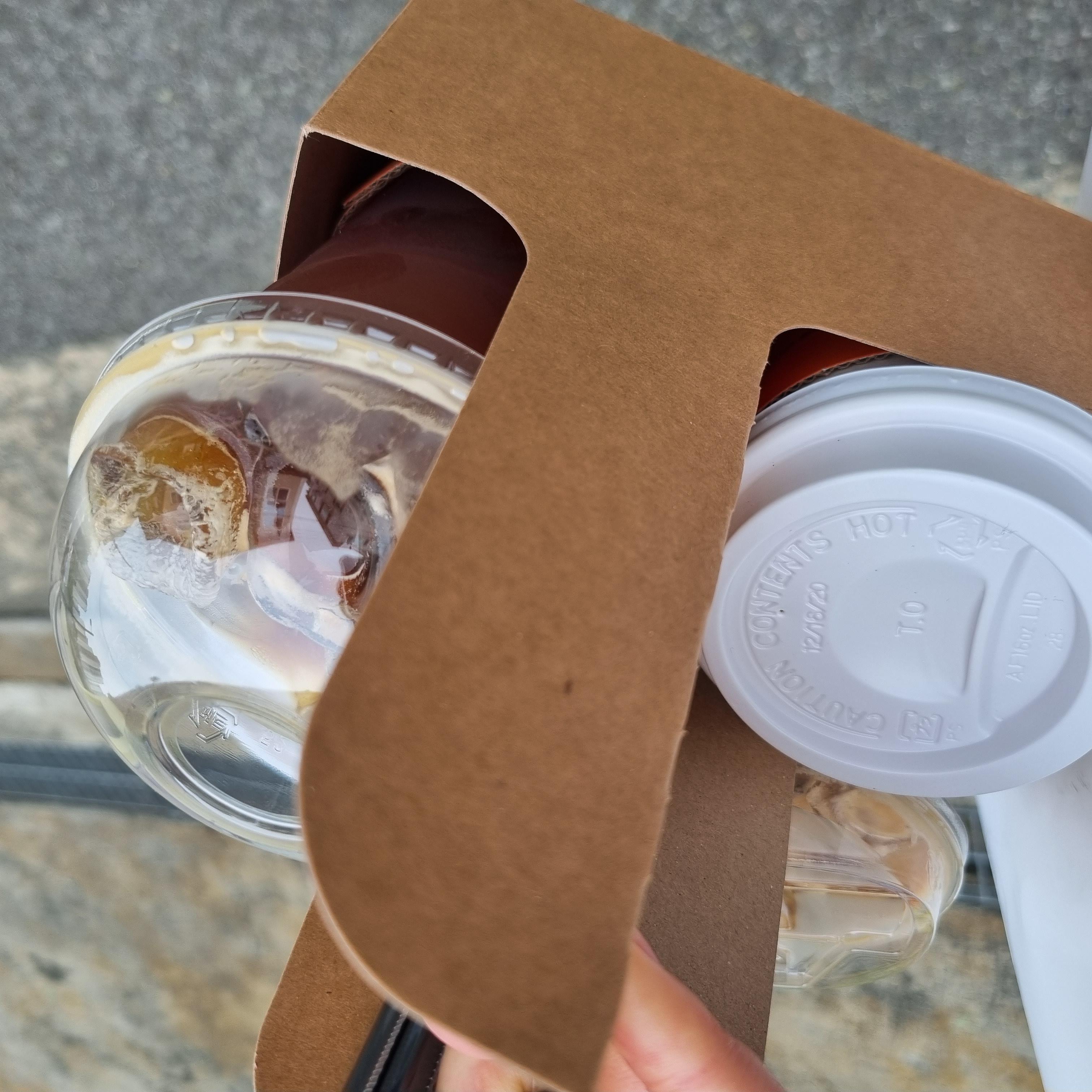 맛있는 커피 감사합니다. 웃음 가득한