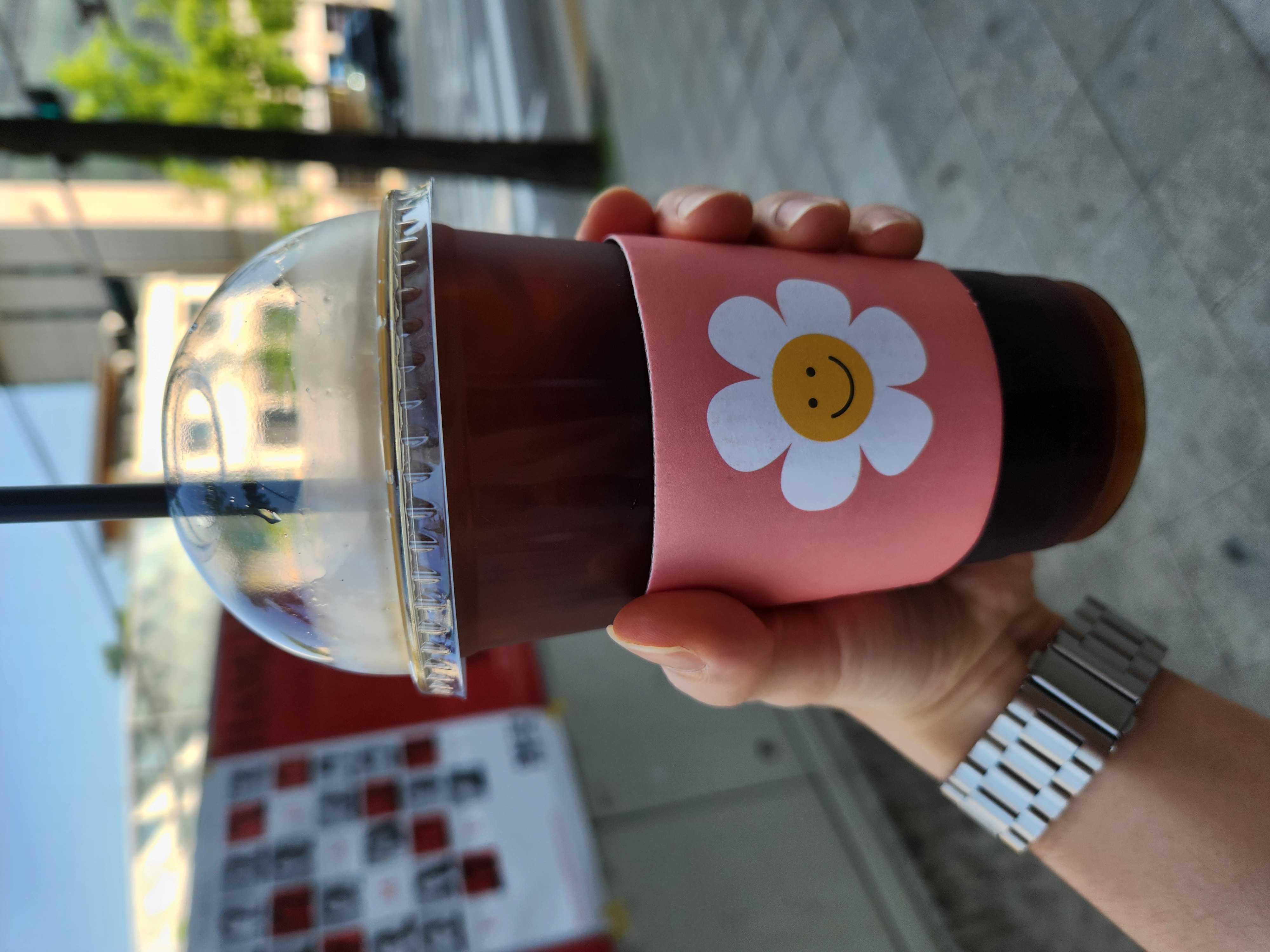 픽업때 친절하시구 컵홀더 귀엽네요
맛