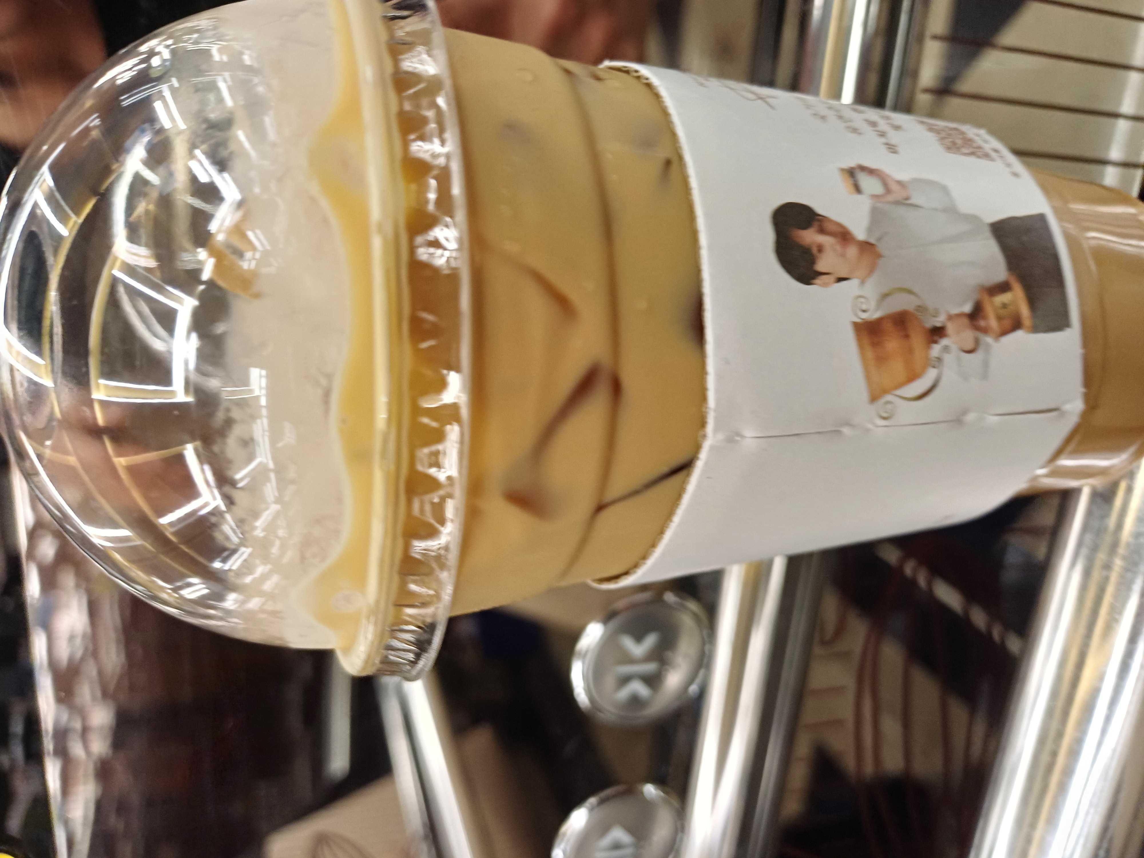 텐퍼센트 바닐라빈 라떼는 정말 🤦 
