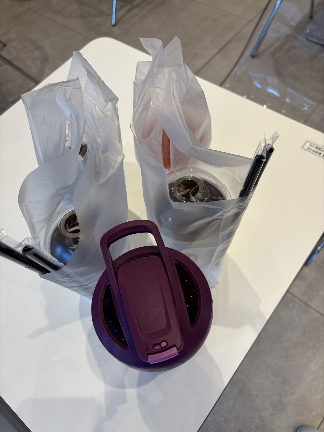 주말에 자주 이용하는 커피숍인데 커피