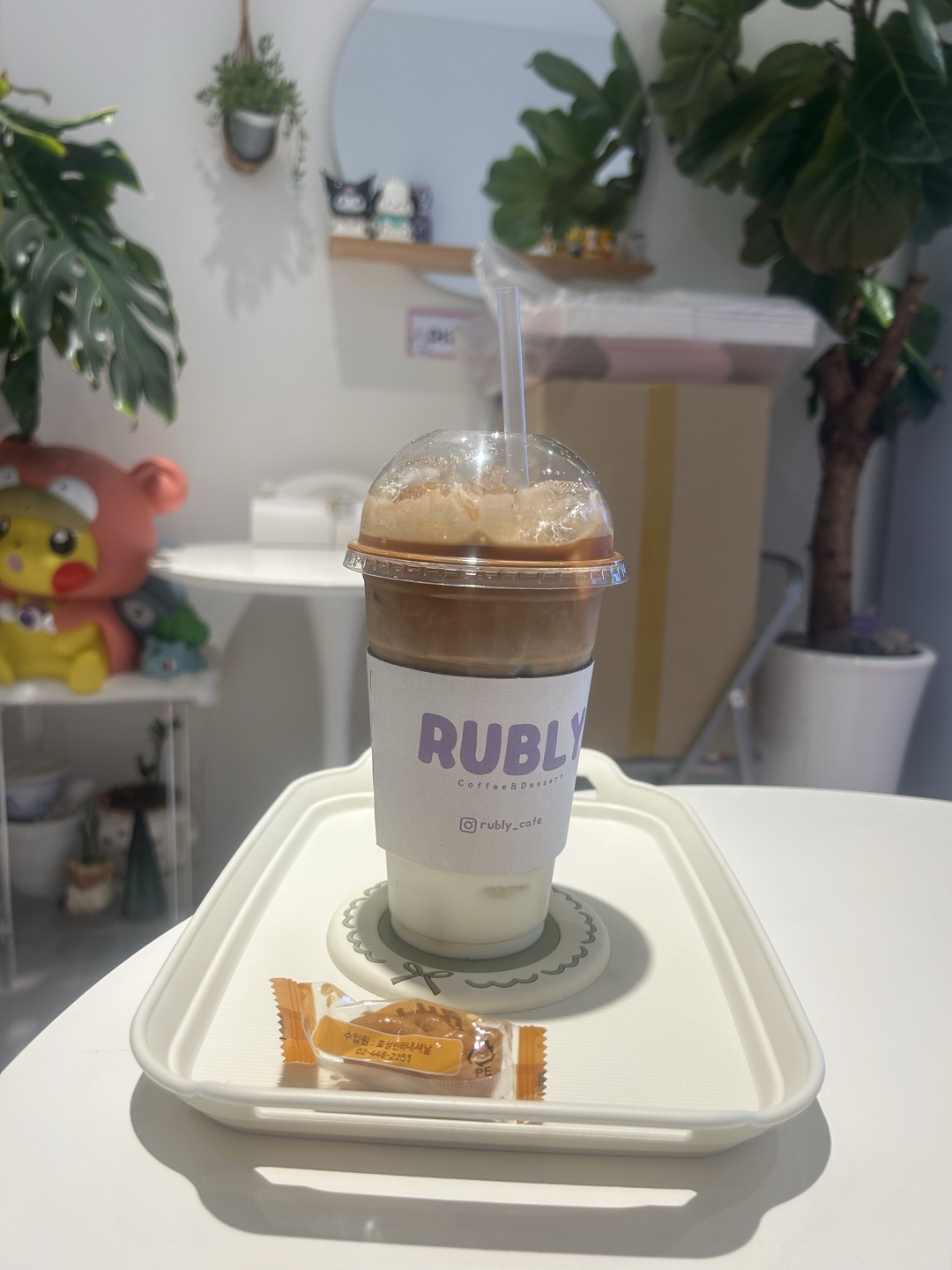 커피 너무 맛있어서 거의 매일 와용❤
