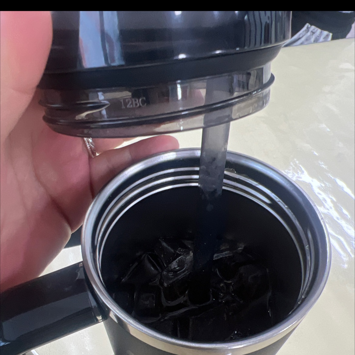 등교길에 항상 맛있게 먹고 있어요. 