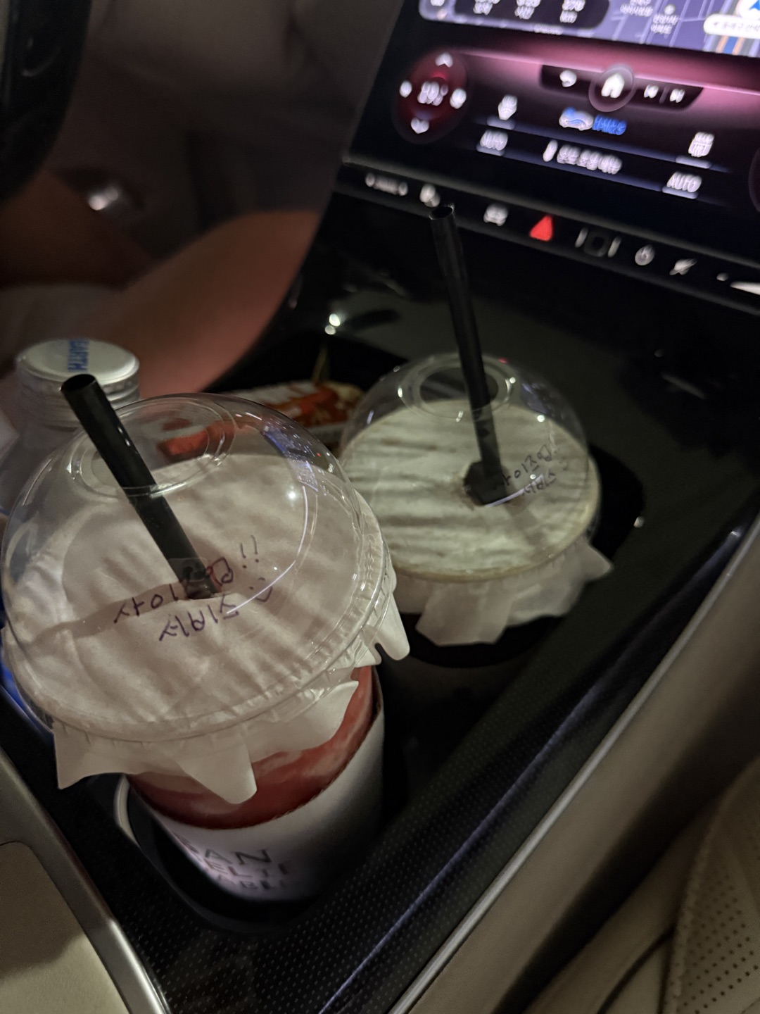 항상 친절하시고 음료도 맛있어요!