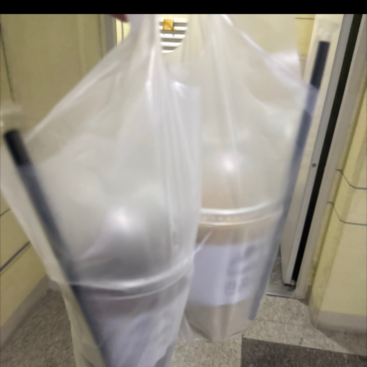 언제 마셔도 맛있어요 😍