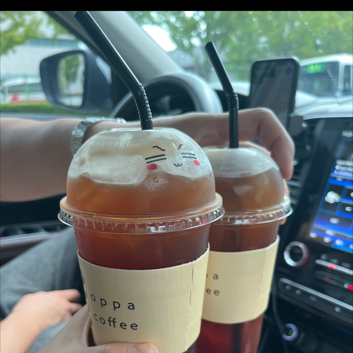제가 얼음많이 먹는걸 좋아해서 얼음 