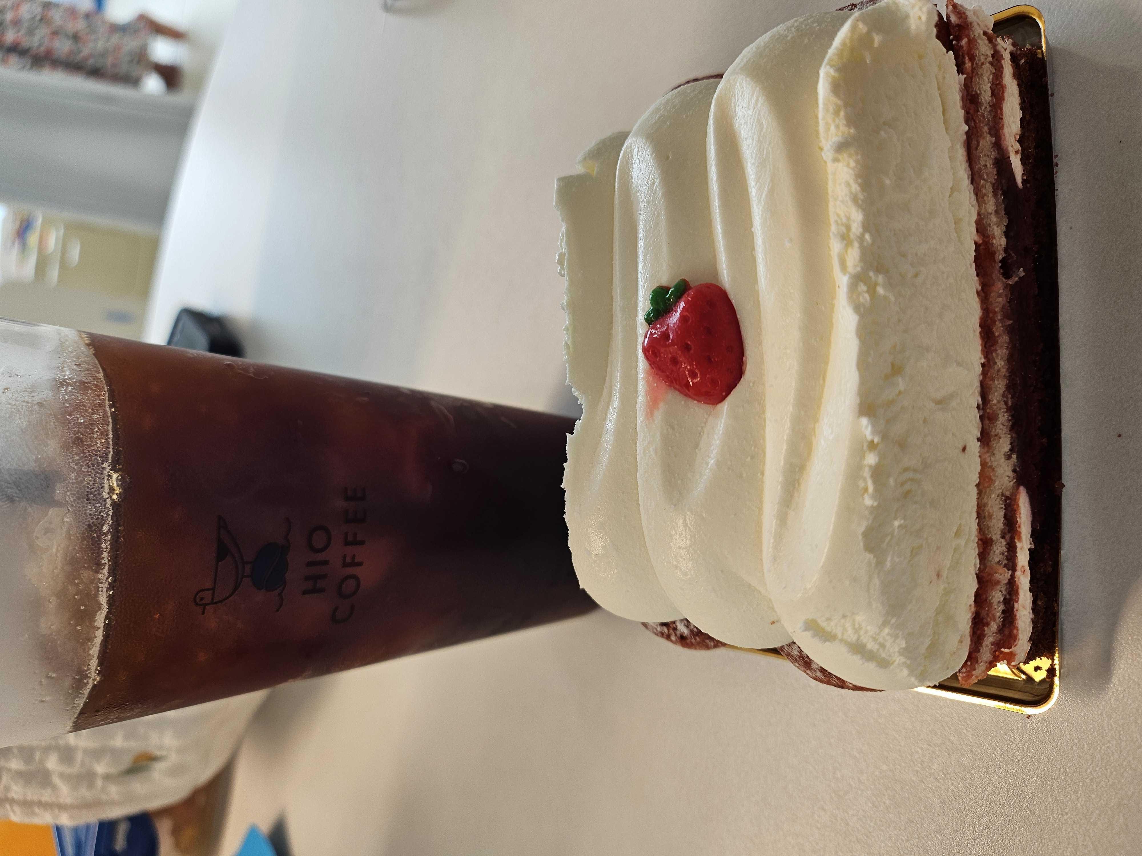 커피도 맛있는 하이오가 디저트까지 맛