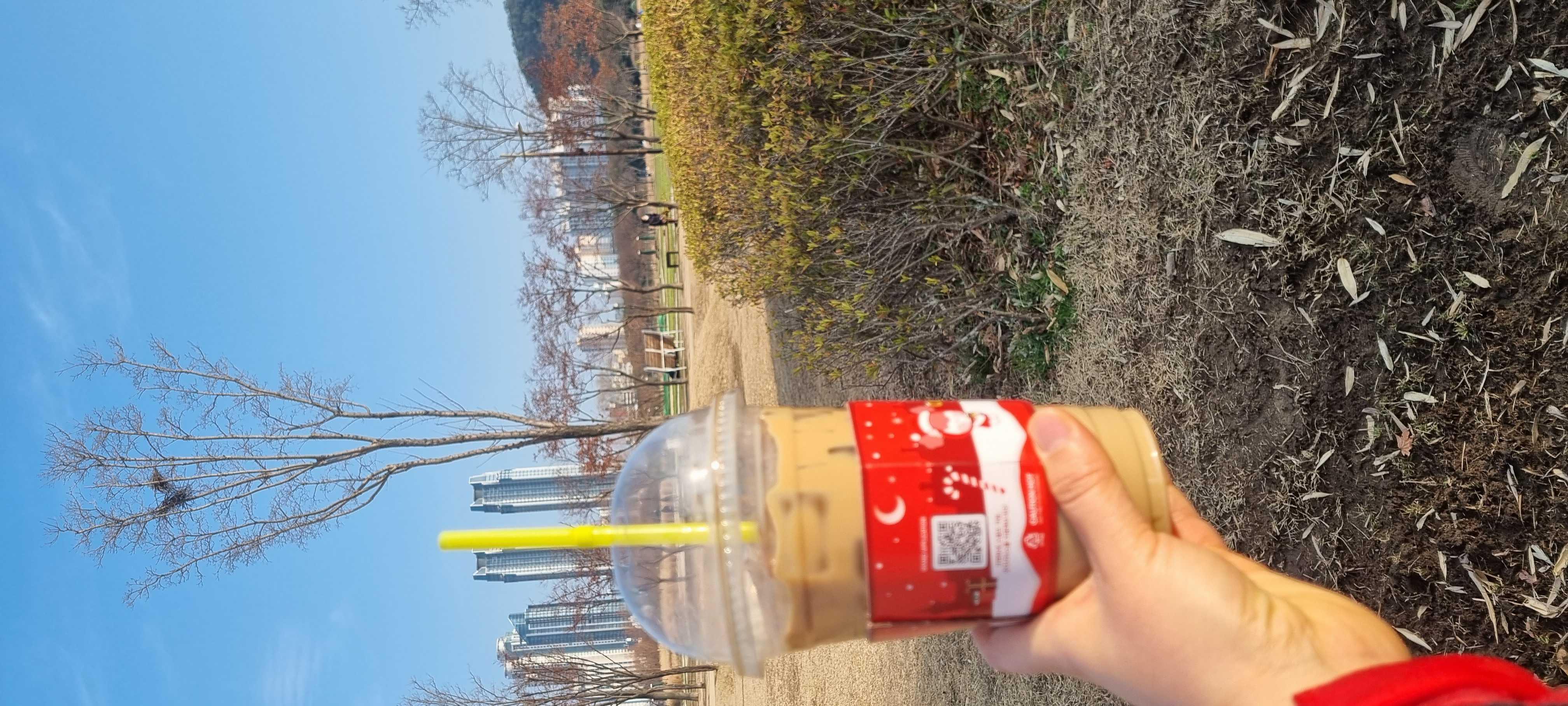 친절하십니다
시럽도 딱 맛있게 넣어주