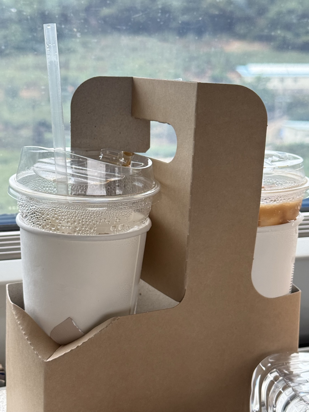 부산역 가면 꼭 가는 카페입니다~ 디