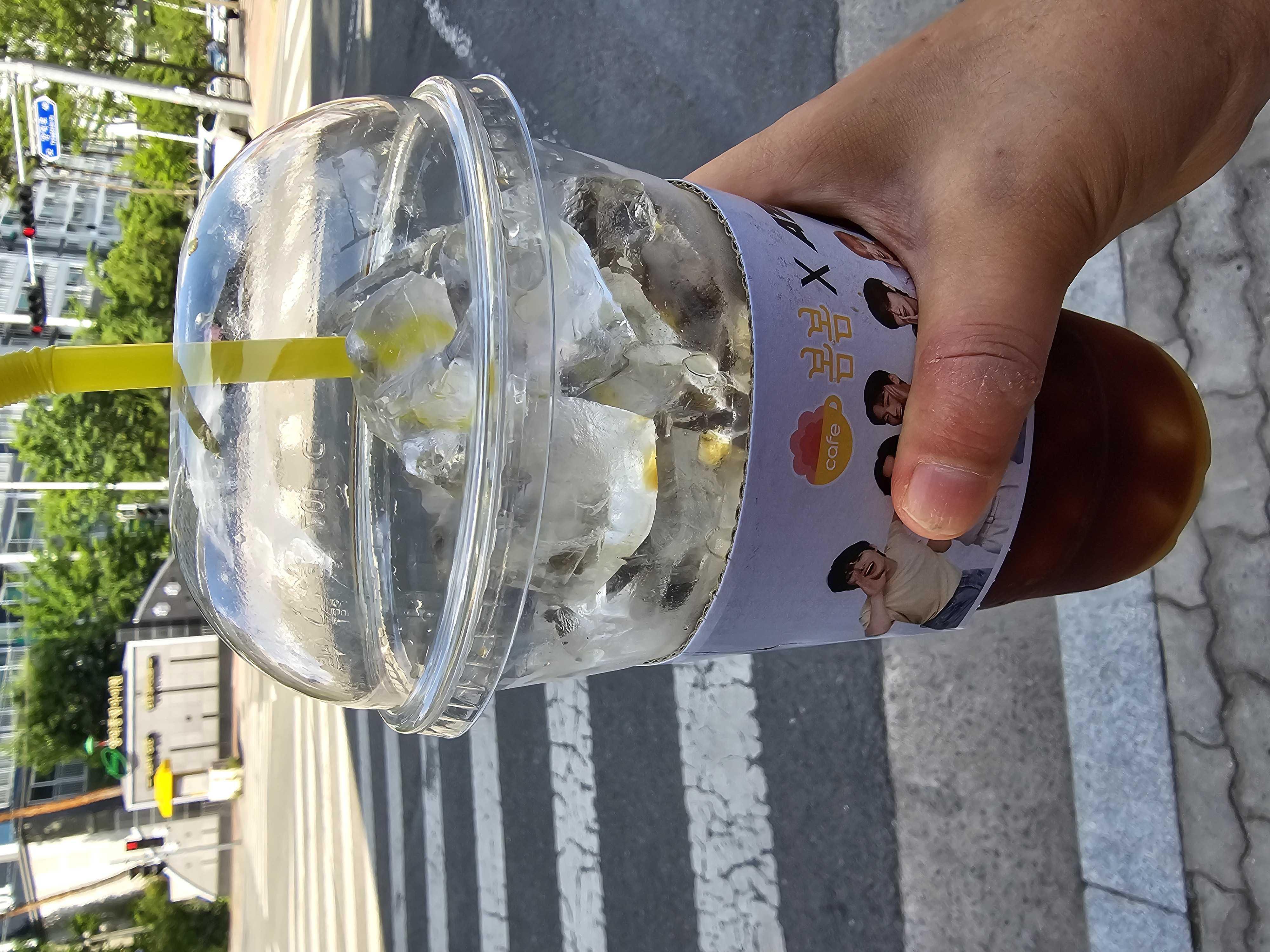 역시 운동 끝나고 빅 아이스아메리카노