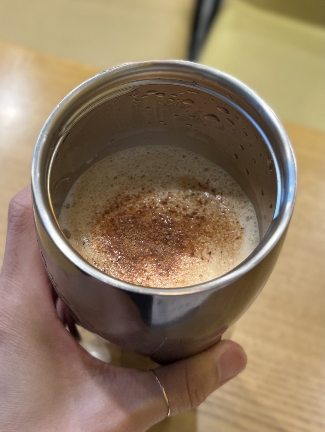카푸치노 오트 변경해서 마시면 더 고