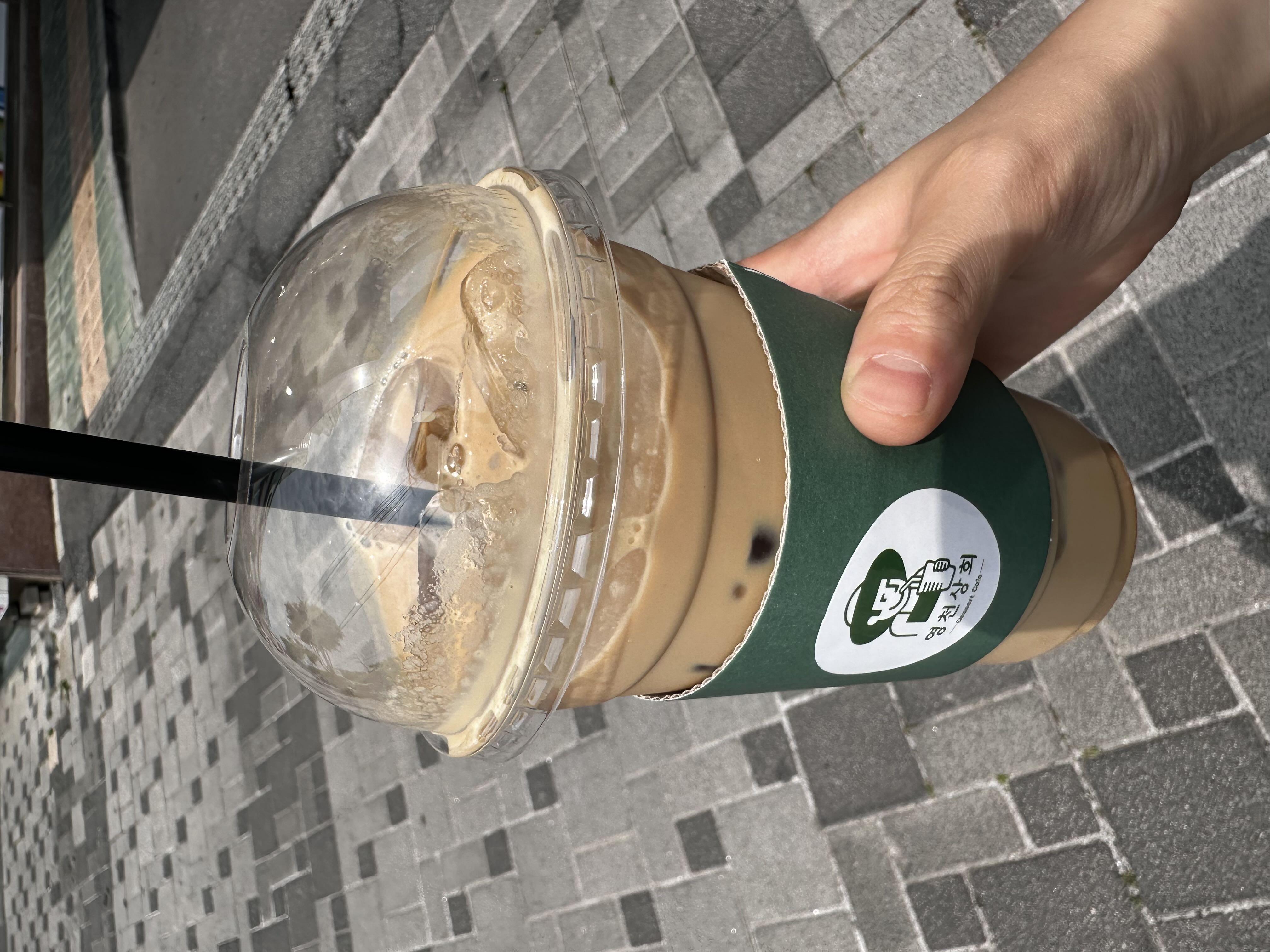 커피 맛 깔끔하고 좋습니더👍