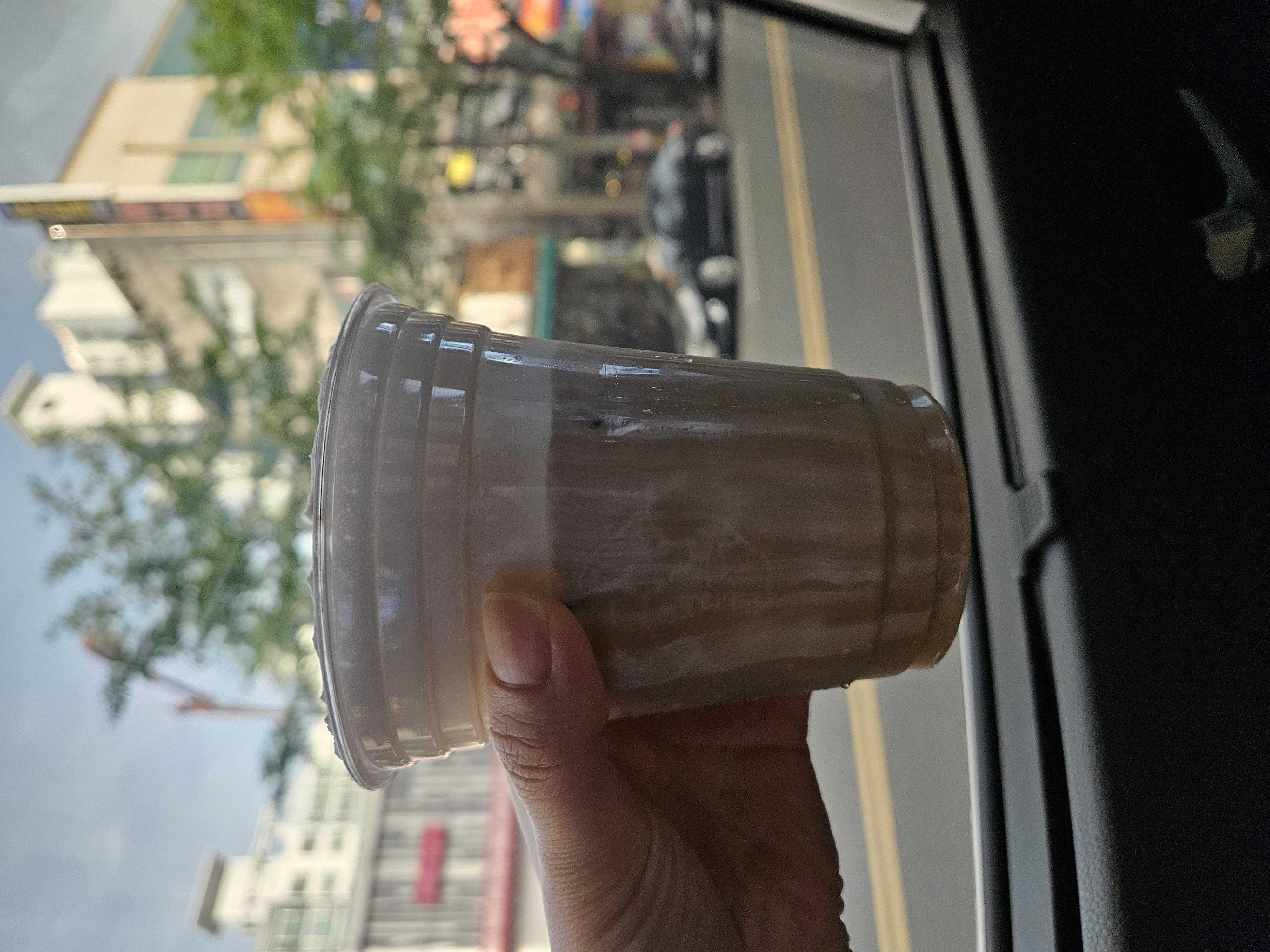 바닐라라떼는 맛있게 잘 먹었는데...