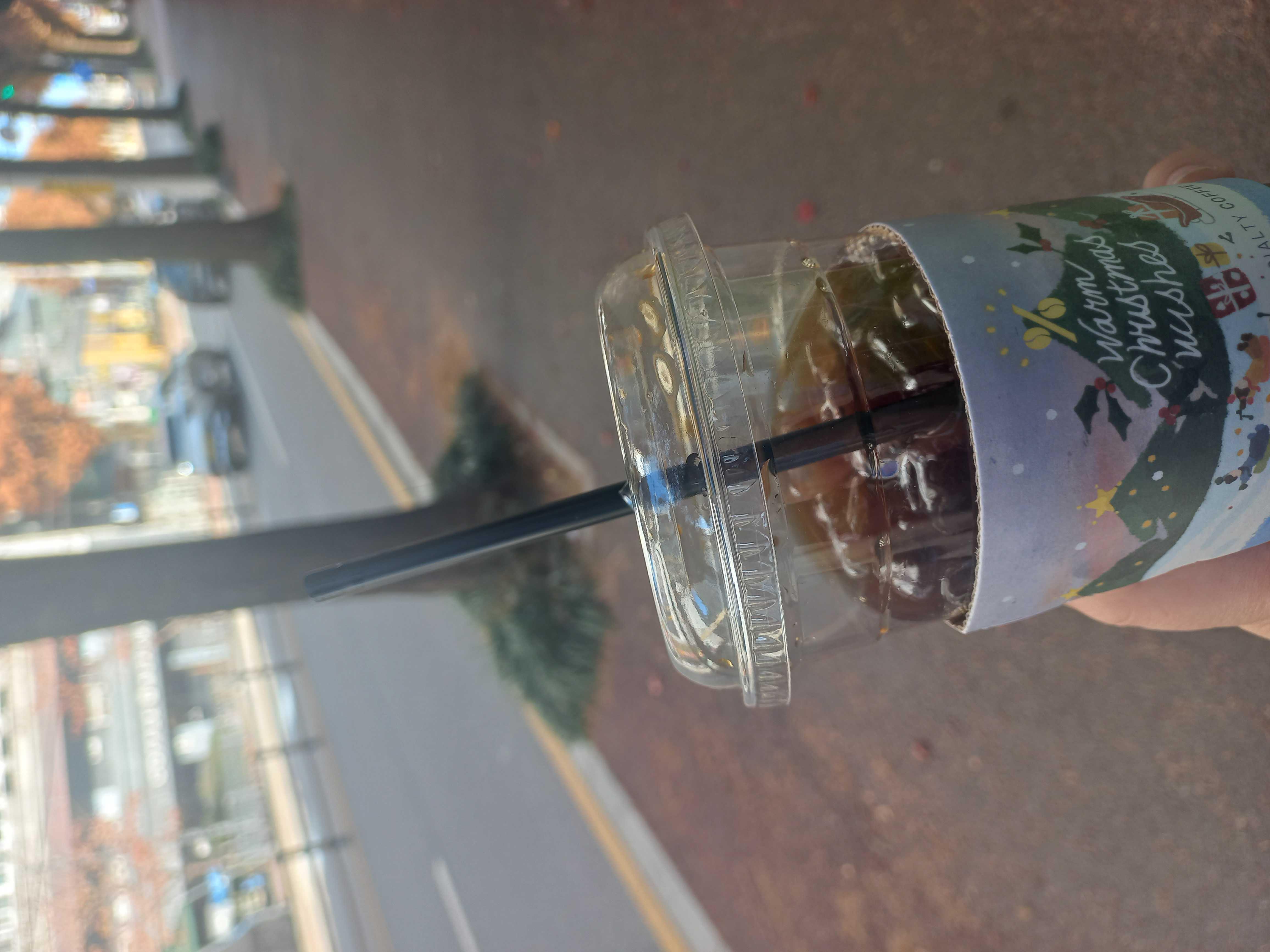 아메리카노 진하고 맛있어요 
시간에 